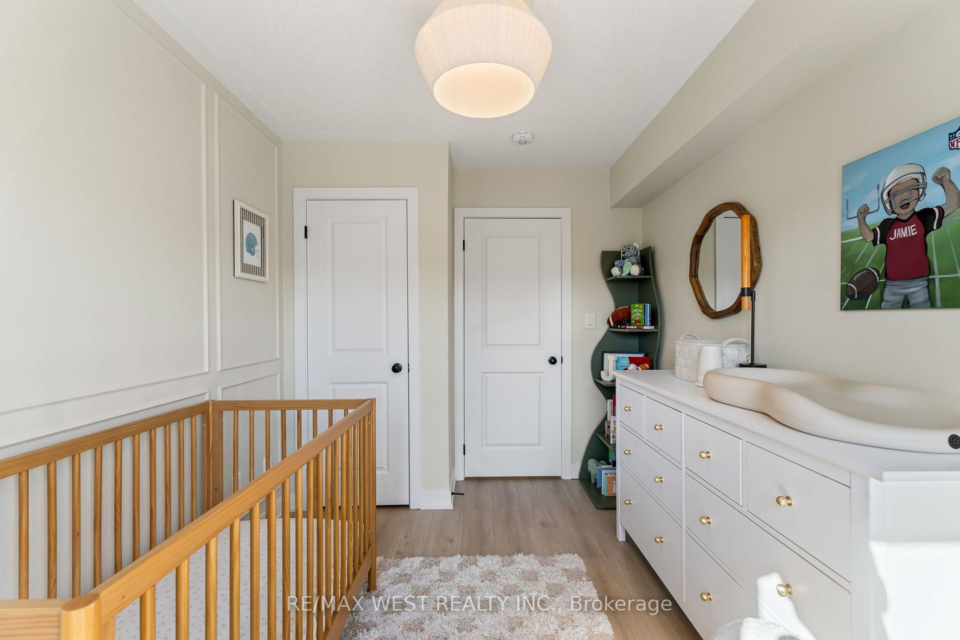 Photo 24 of 134 Covington Crescent, Whitchurch-Stouffville, Stouffville — HOMEH