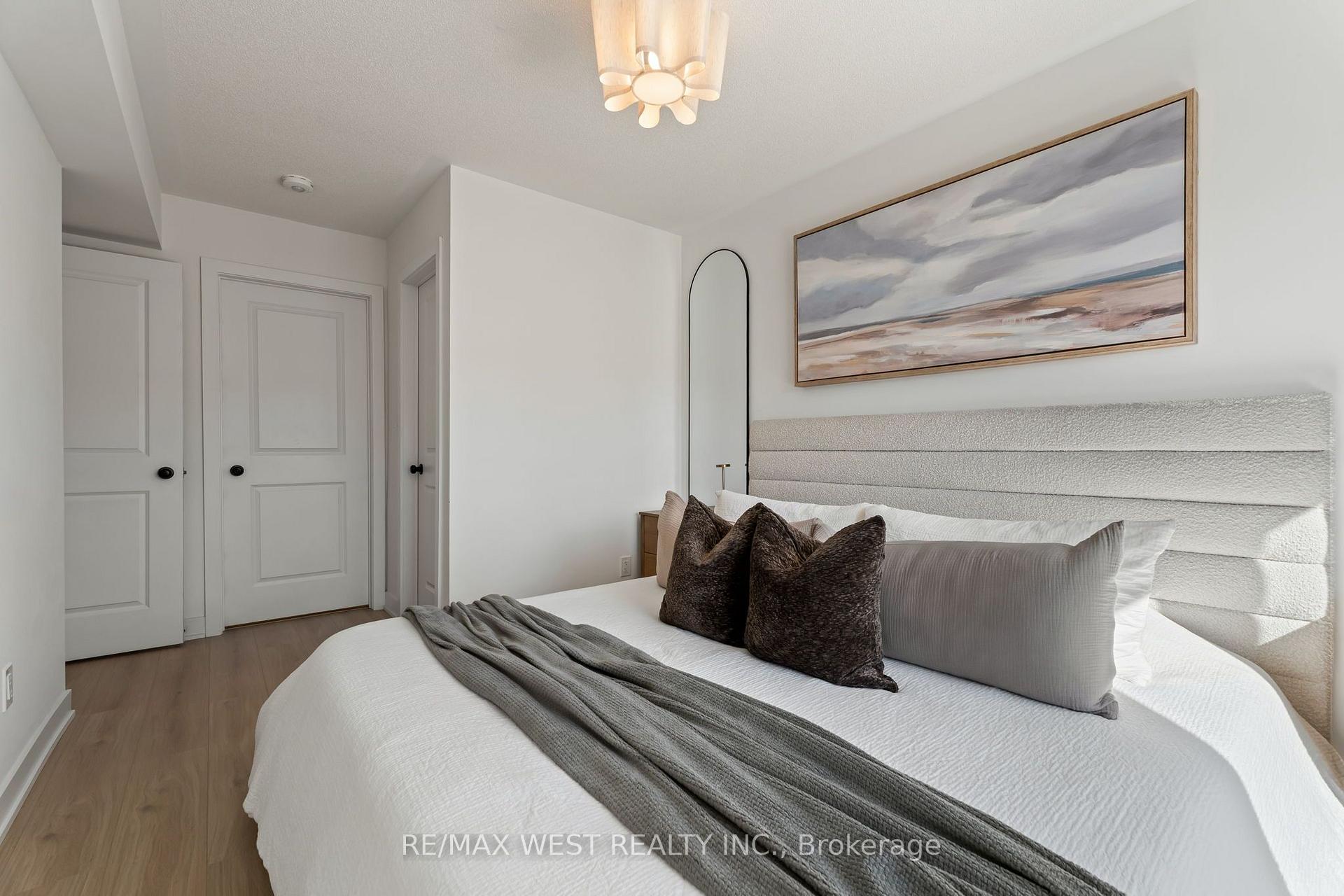 Photo 28 of 134 Covington Crescent, Whitchurch-Stouffville, Stouffville — HOMEH