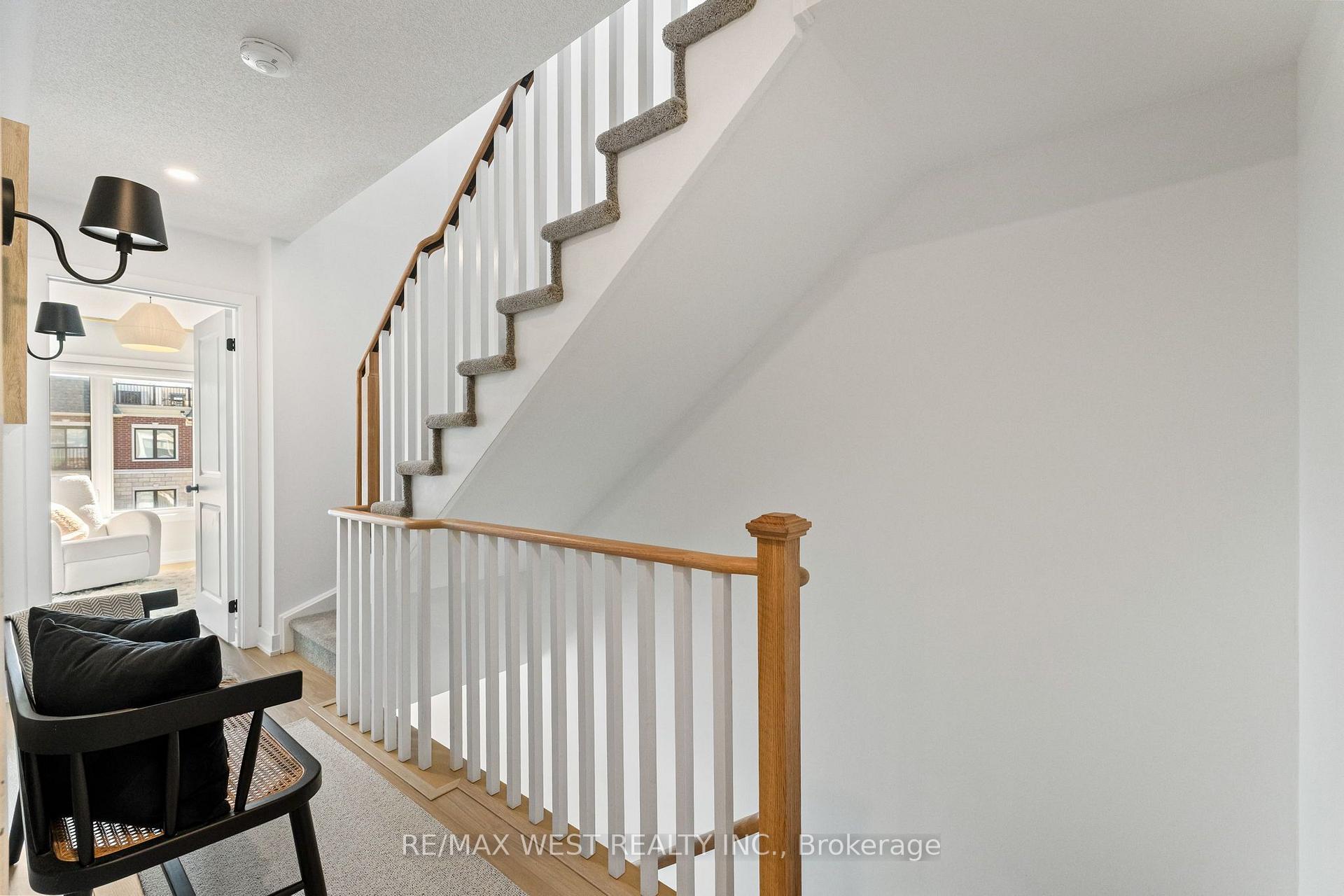 Photo 30 of 134 Covington Crescent, Whitchurch-Stouffville, Stouffville — HOMEH
