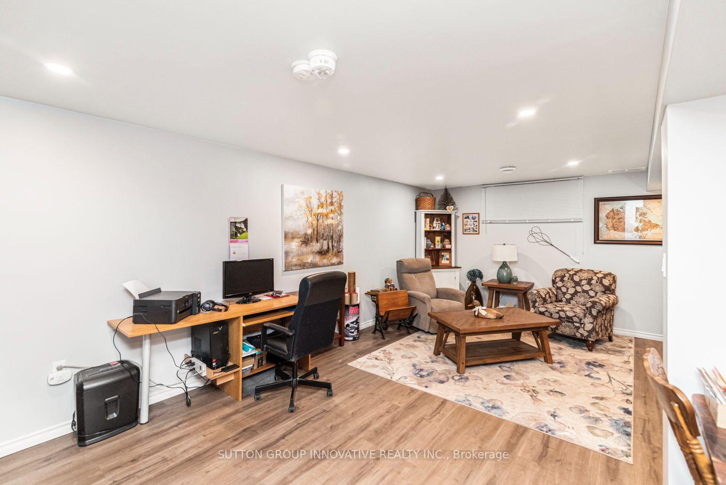 Photo 25 of 70 Postma Drive, Haldimand, Dunnville — HOMEH