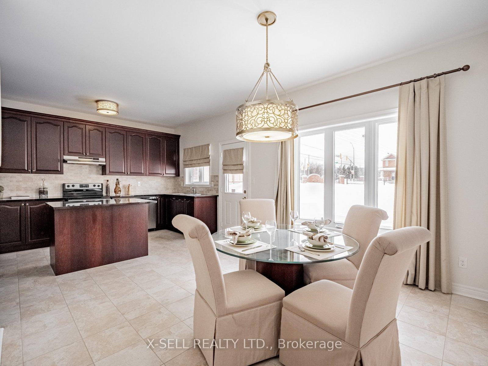 Photo 12 of 34 Dockside Court, Brampton, Sandringham-Wellington — HOMEH