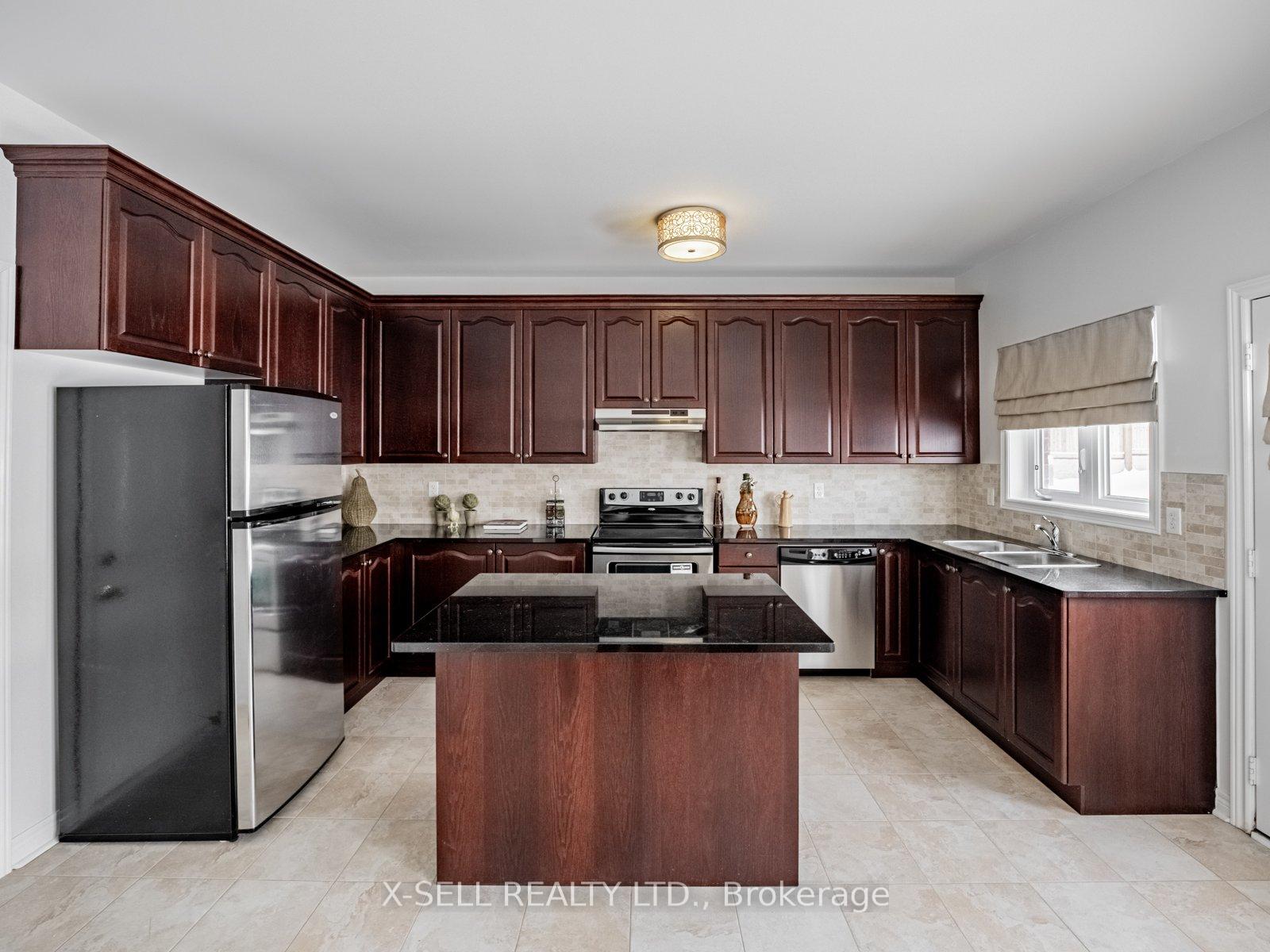 Photo 15 of 34 Dockside Court, Brampton, Sandringham-Wellington — HOMEH