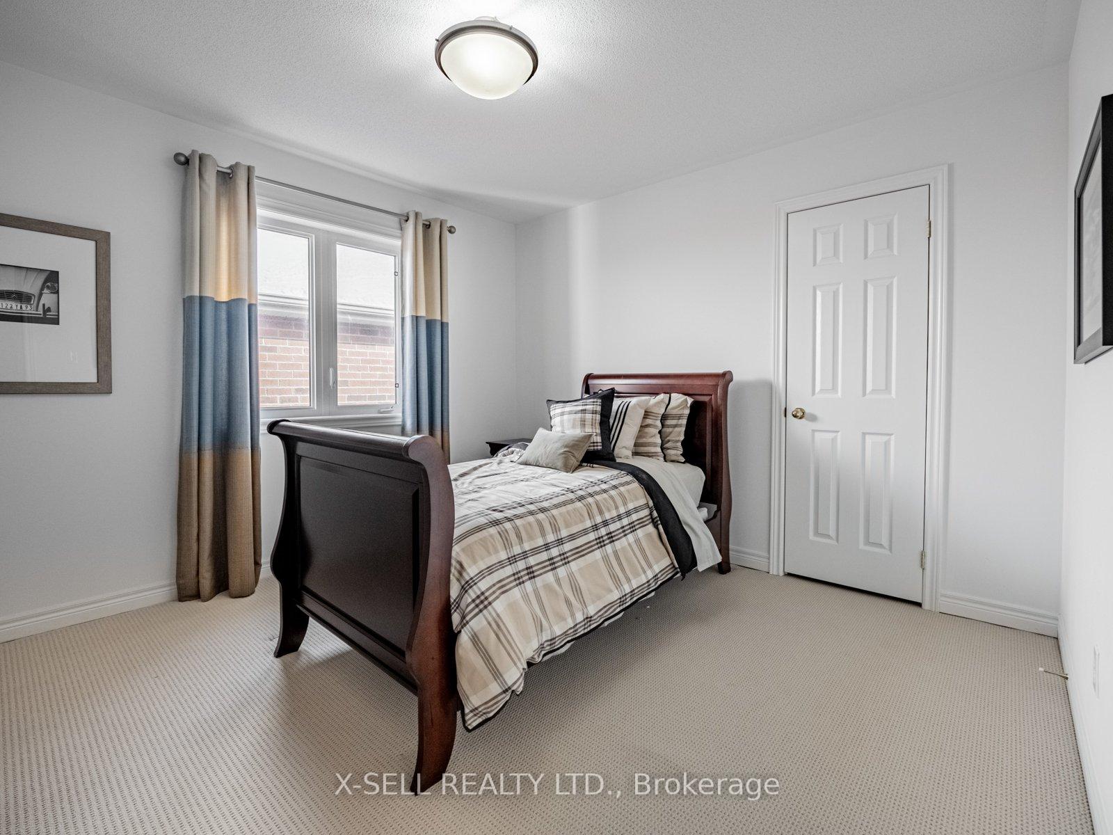 Photo 24 of 34 Dockside Court, Brampton, Sandringham-Wellington — HOMEH