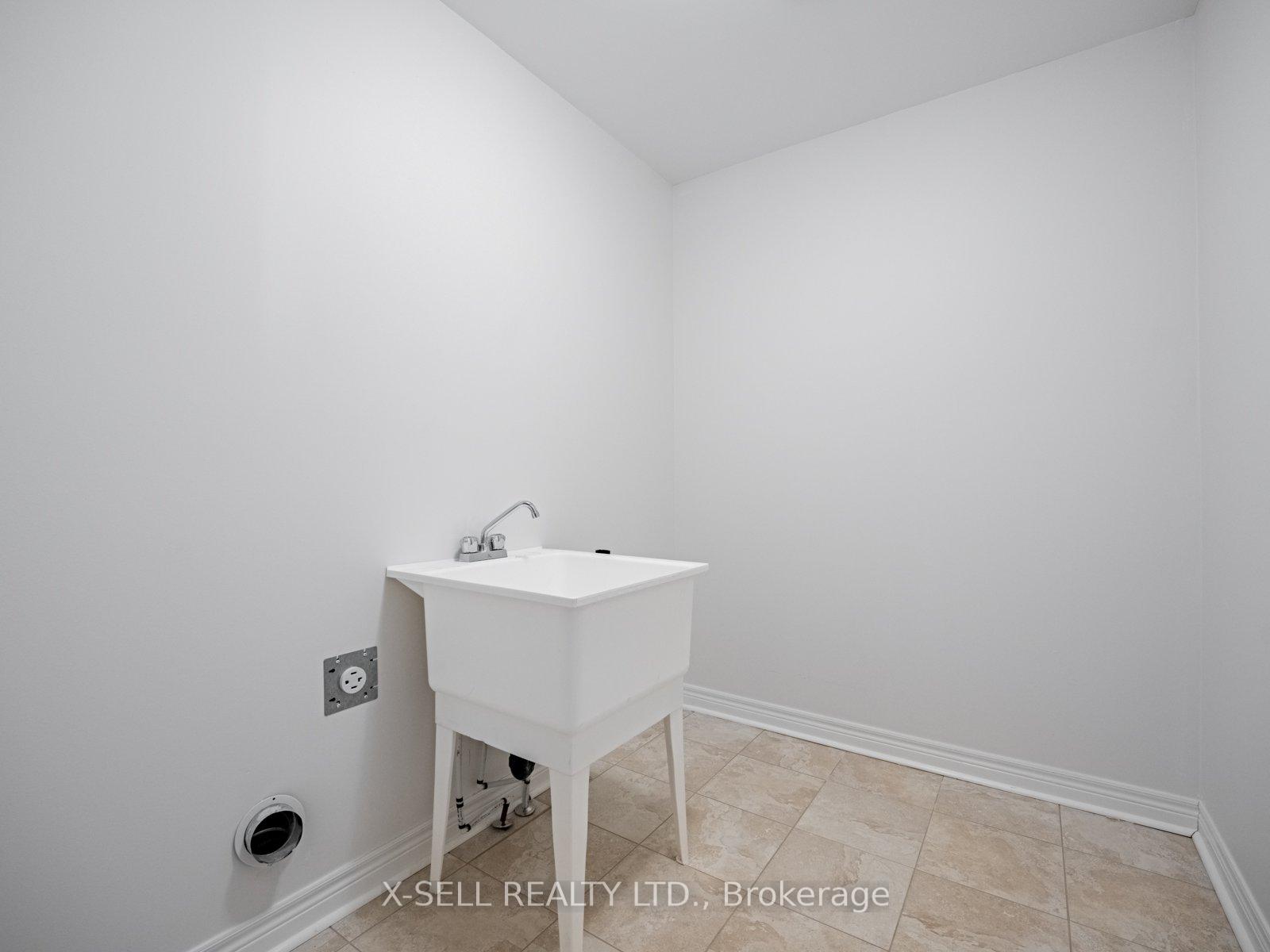 Photo 28 of 34 Dockside Court, Brampton, Sandringham-Wellington — HOMEH