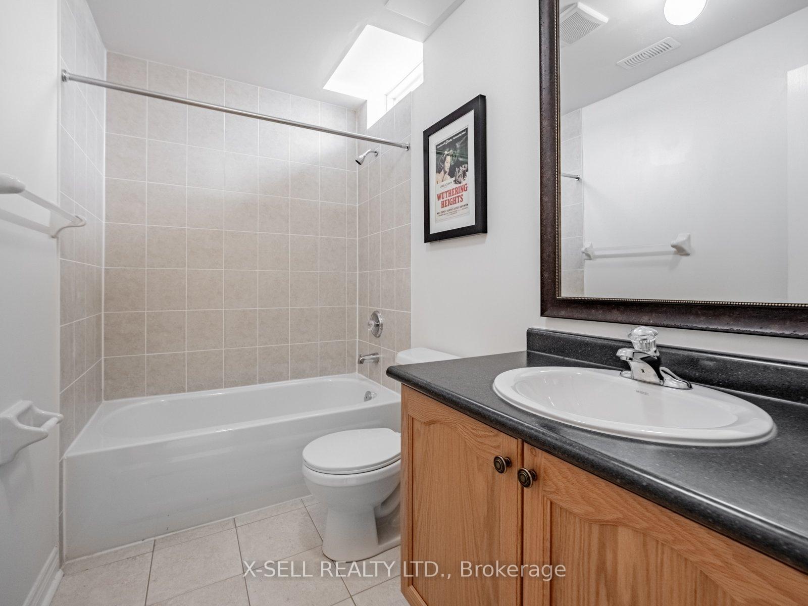 Photo 32 of 34 Dockside Court, Brampton, Sandringham-Wellington — HOMEH