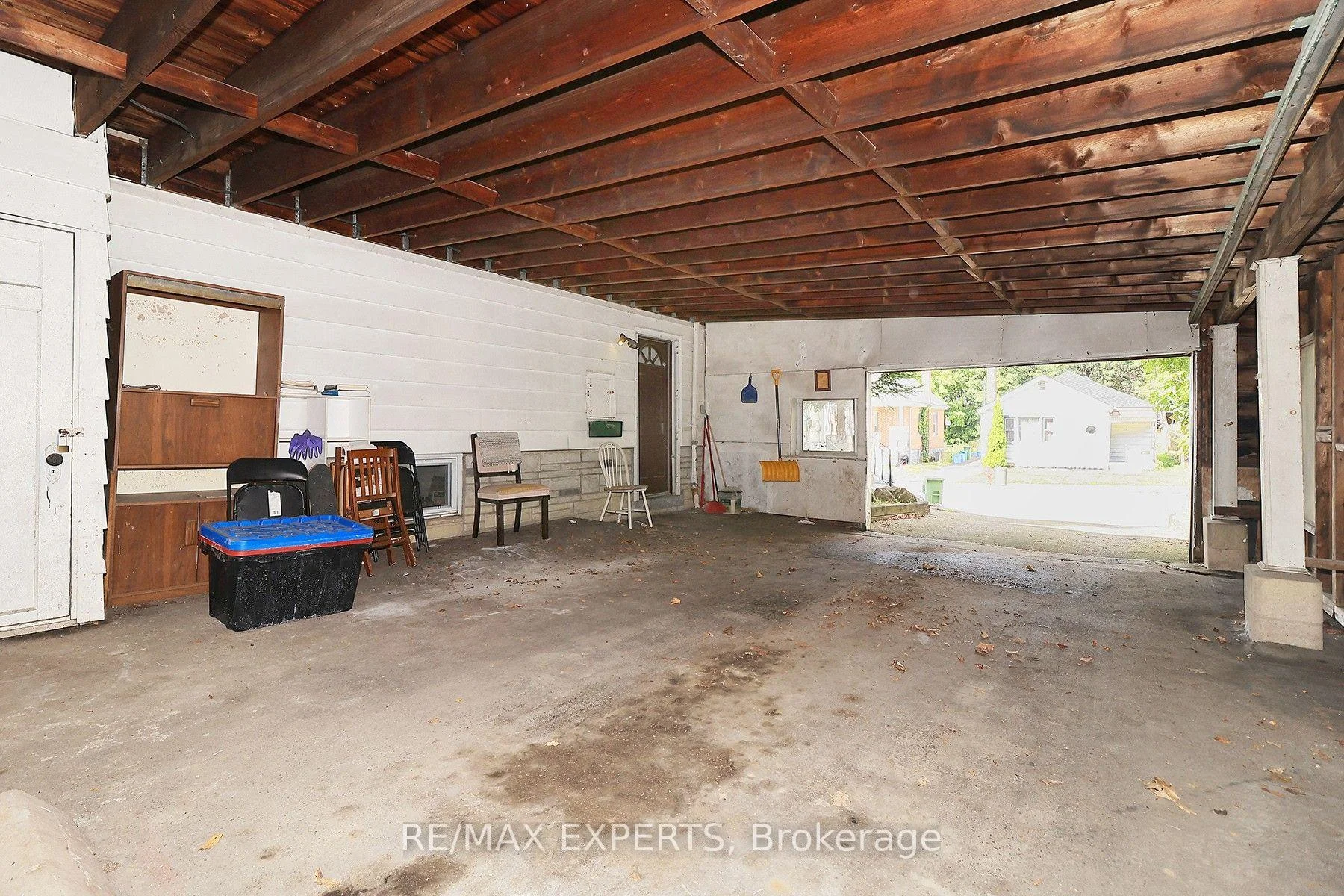 Photo 22 of 127 Whitney Avenue, Hamilton, Ainslie Wood — HOMEH