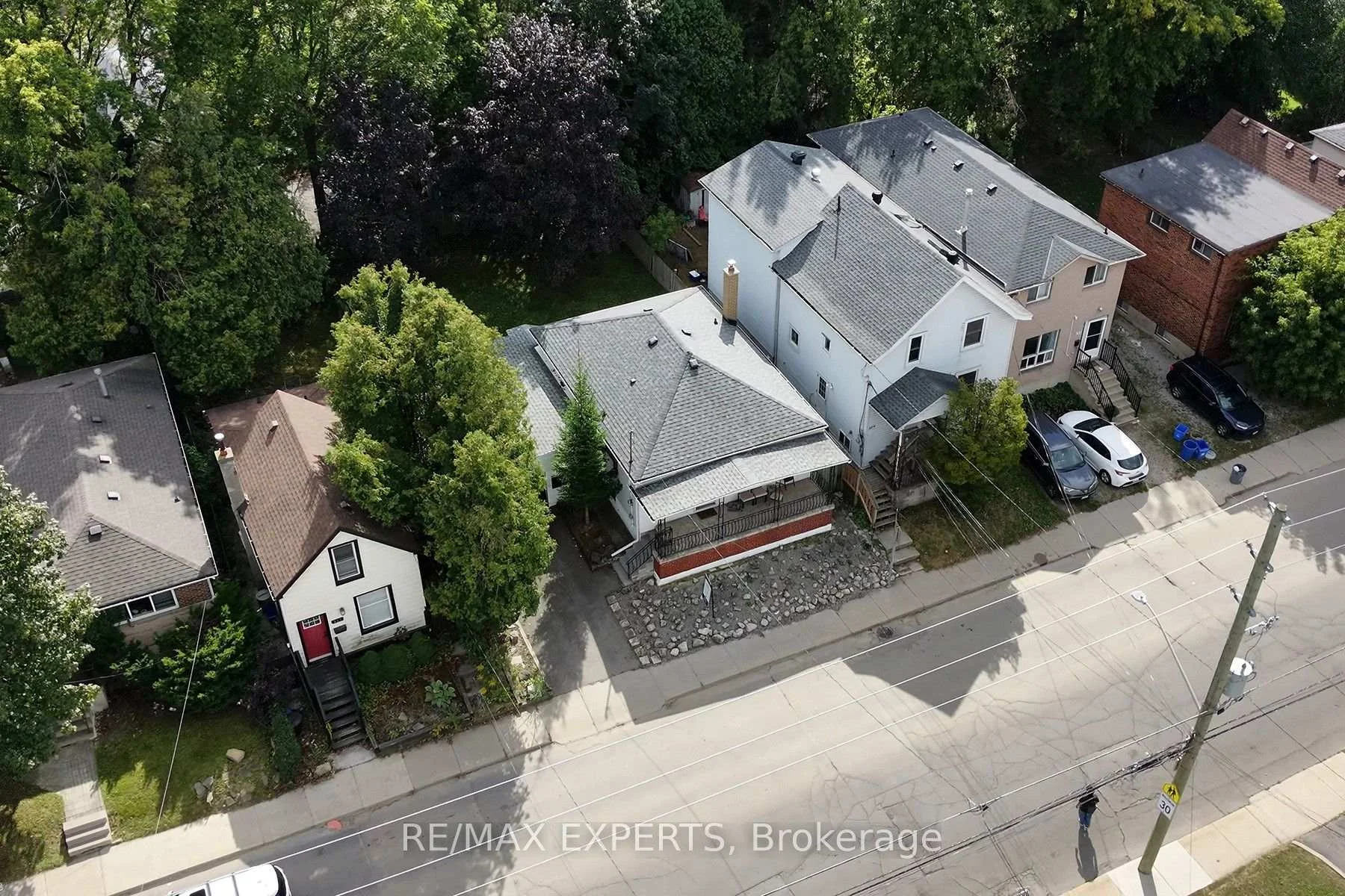 Photo 43 of 127 Whitney Avenue, Hamilton, Ainslie Wood — HOMEH