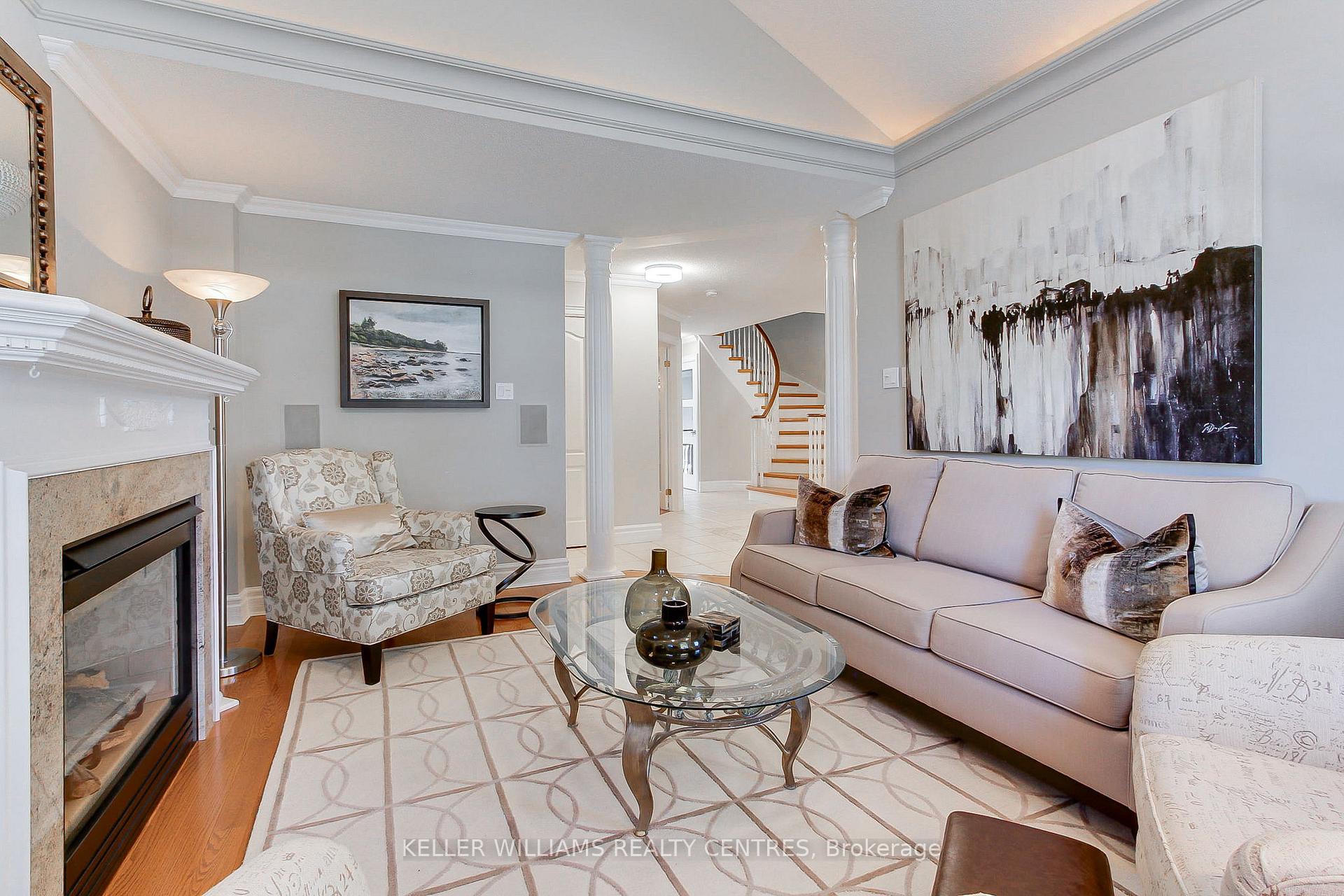 Photo 11 of 65 Carlyle Crescent, Aurora, Aurora Highlands — HOMEH