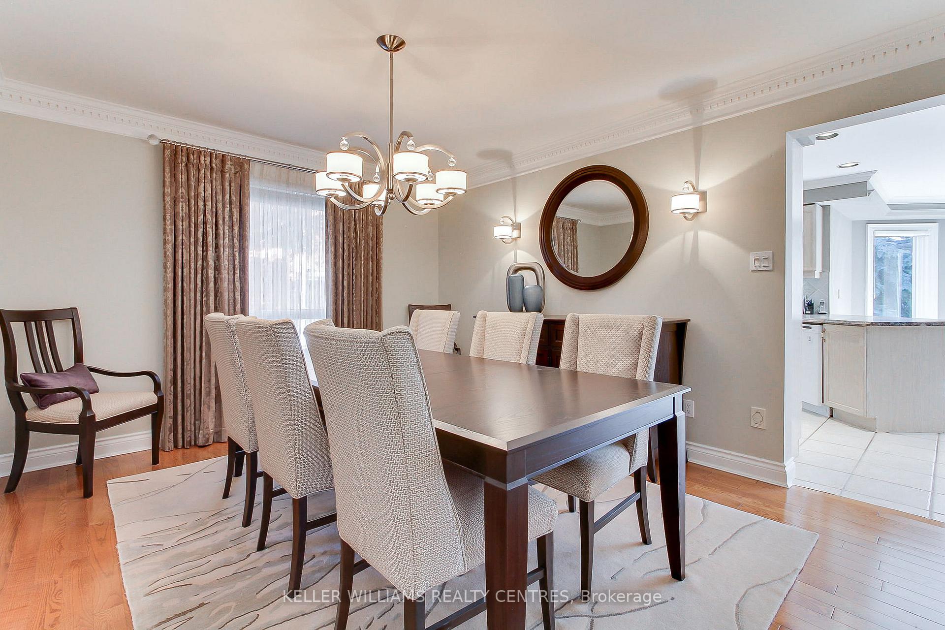 Photo 12 of 65 Carlyle Crescent, Aurora, Aurora Highlands — HOMEH