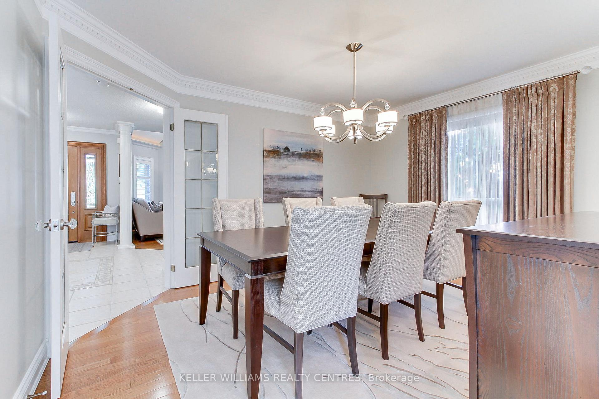 Photo 13 of 65 Carlyle Crescent, Aurora, Aurora Highlands — HOMEH