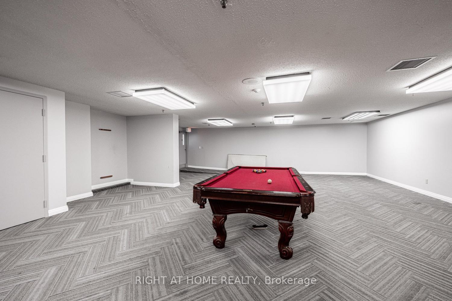 Photo 35 of Unit 1711, 41 Markbrook Lane, Etobicoke, Mount Olive-Silverstone-Jamestown — HOMEH