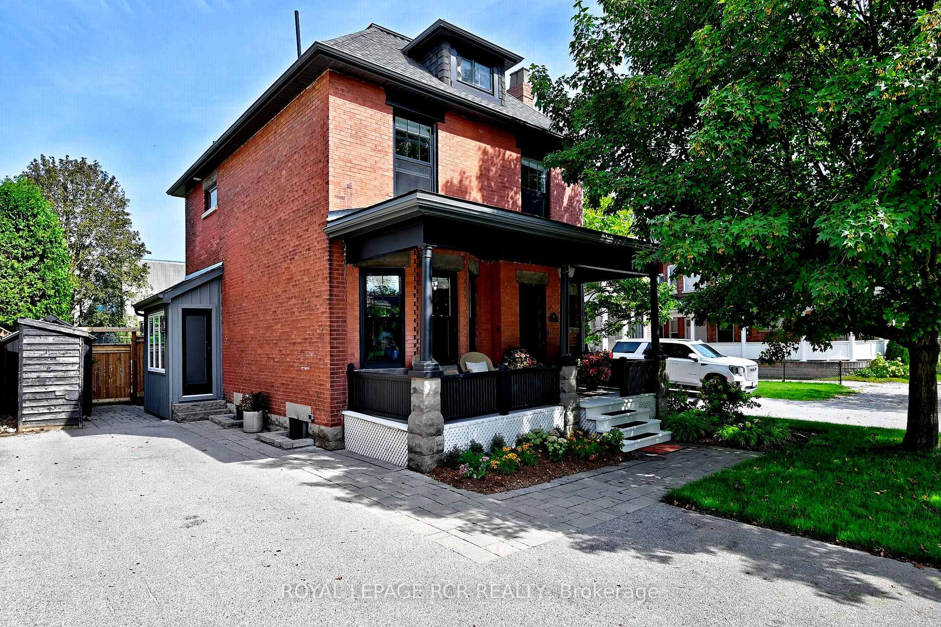 Photo 3 of 58 Tyler Street, Aurora, Aurora Village — HOMEH