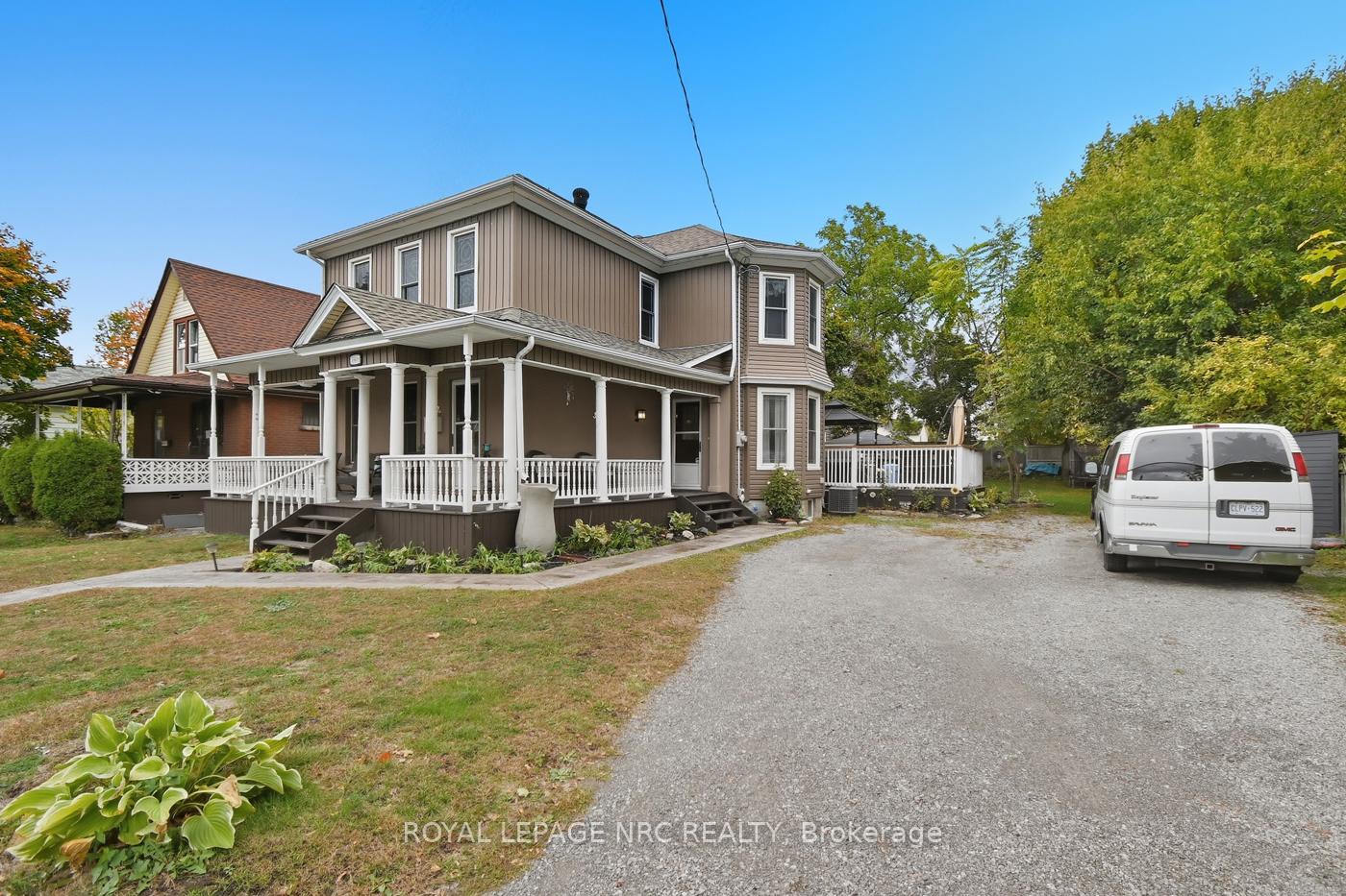 Photo 1 of 5981 Culp Street, Niagara Falls, Dorchester — HOMEH
