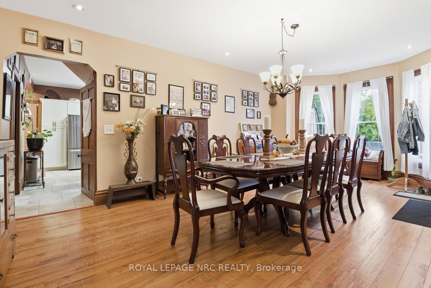 Photo 21 of 5981 Culp Street, Niagara Falls, Dorchester — HOMEH
