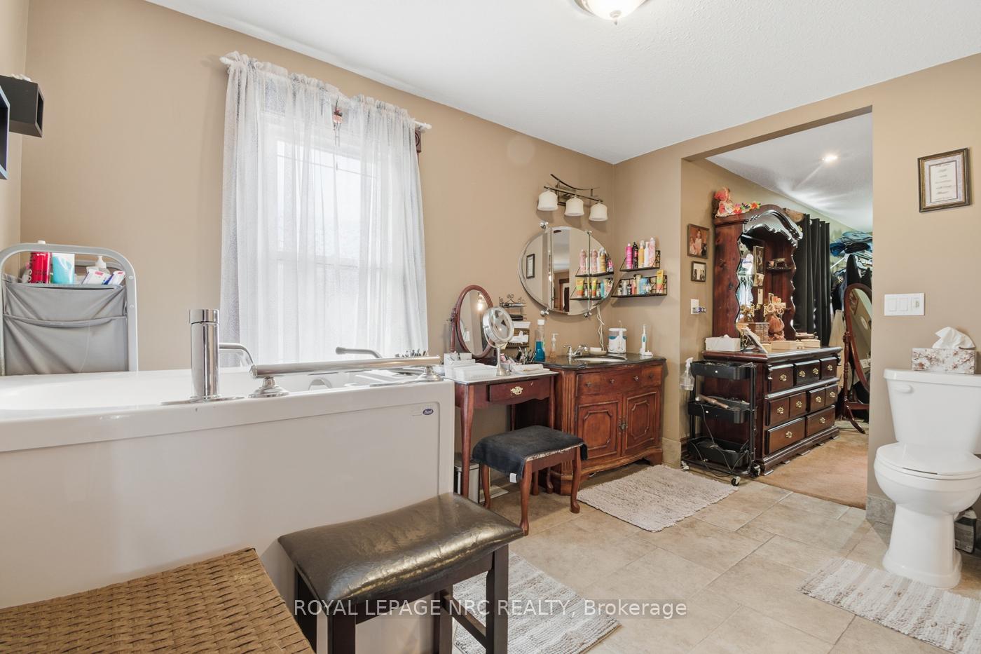 Photo 25 of 5981 Culp Street, Niagara Falls, Dorchester — HOMEH