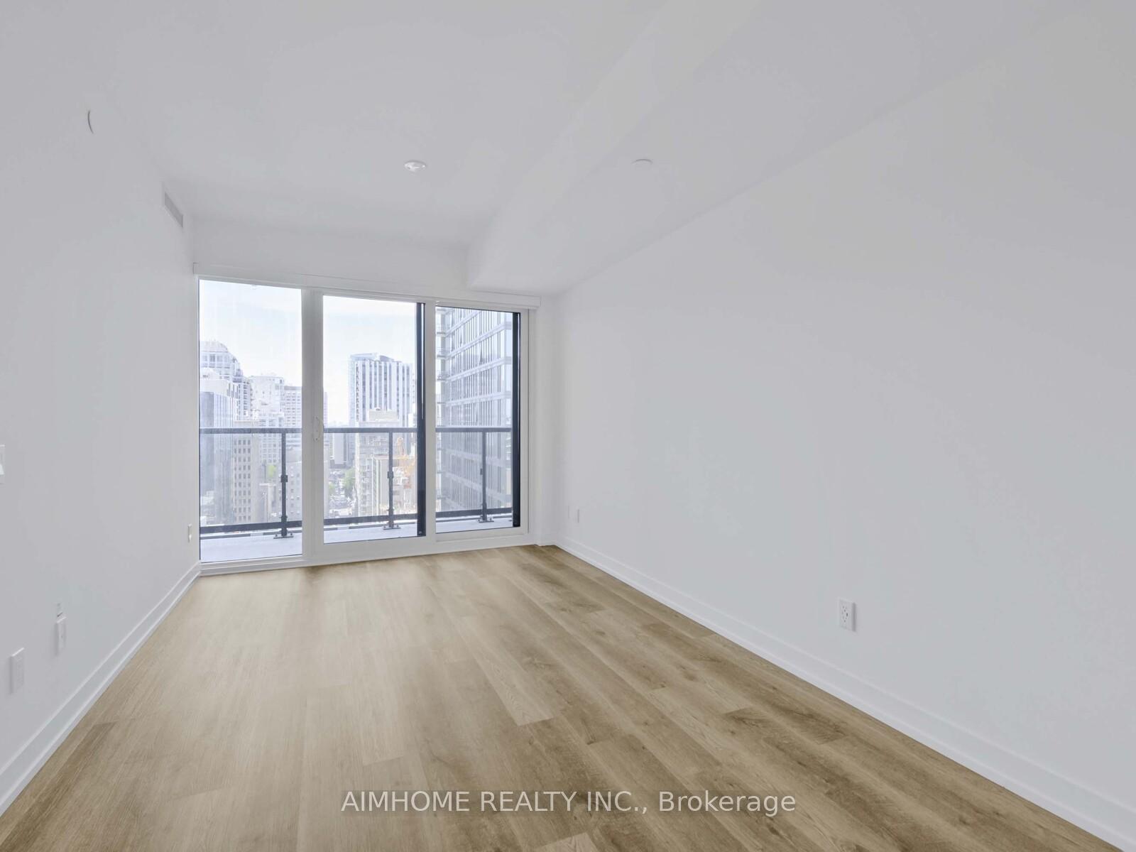 Photo 4 of Unit 1901, 771 yonge Street, Toronto, The Annex — HOMEH