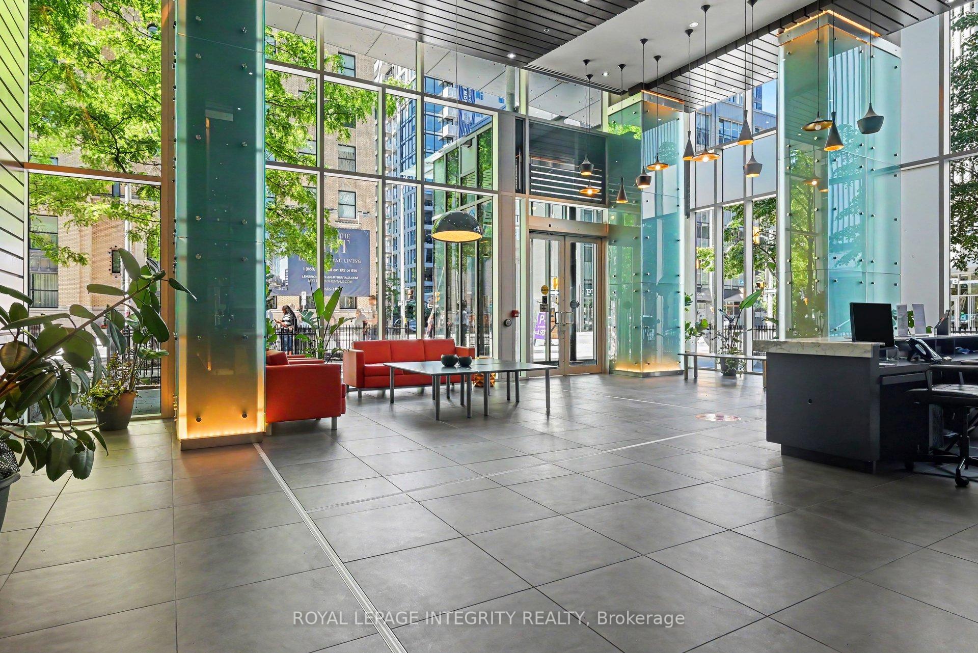 Photo 3 of Unit 1306, 179 Metcalfe Street, Ottawa, Ottawa Centre — HOMEH