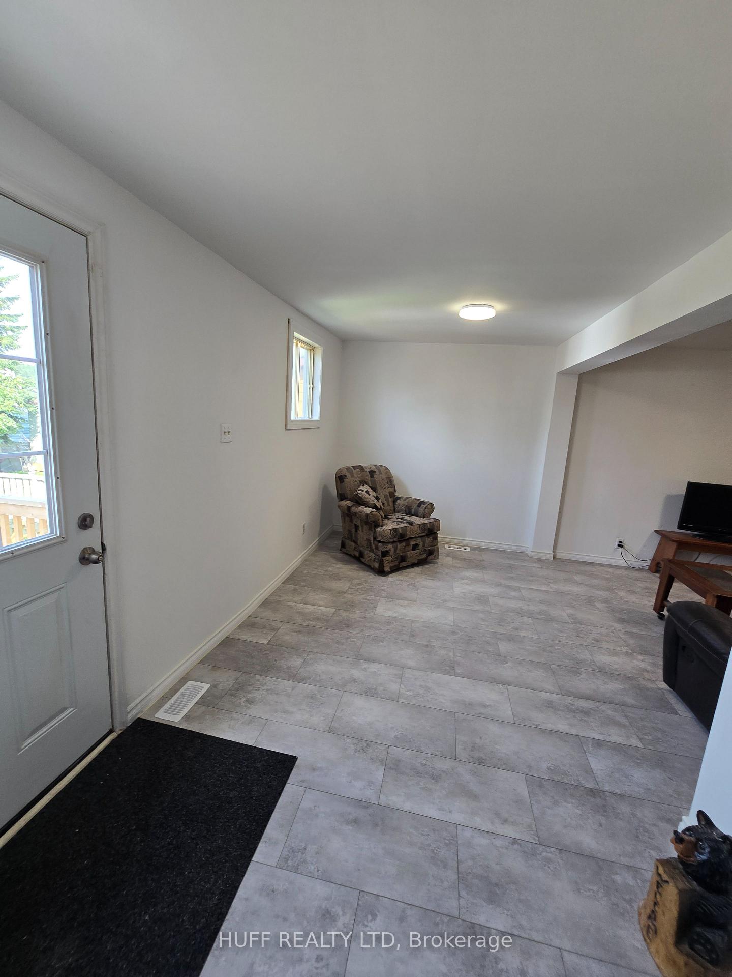 Photo 10 of 76 Seventh Avenue, Kirkland Lake, Larder Lake — HOMEH
