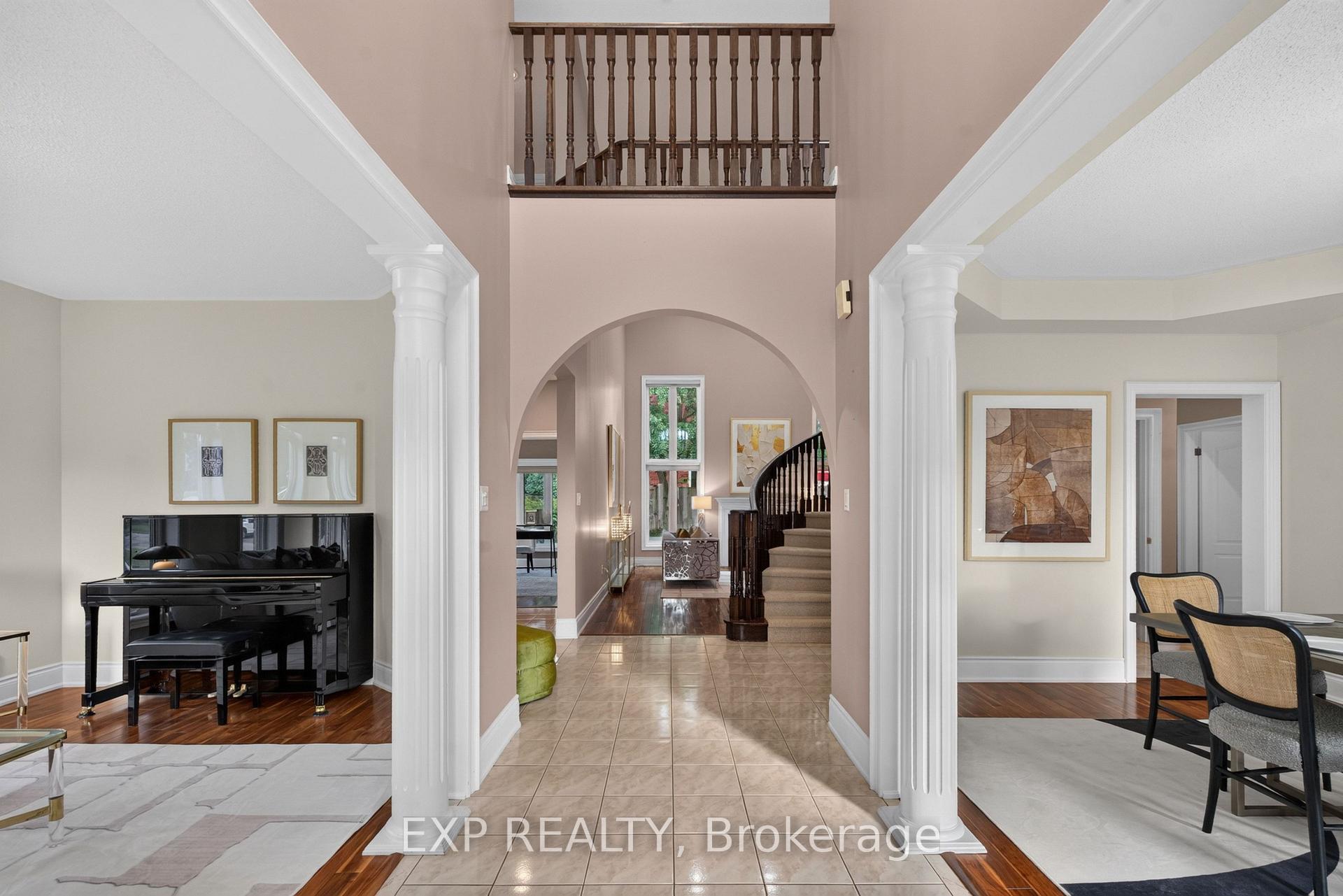 Photo 6 of 735 Foxcroft Boulevard, Newmarket, Stonehaven-Wyndham — HOMEH