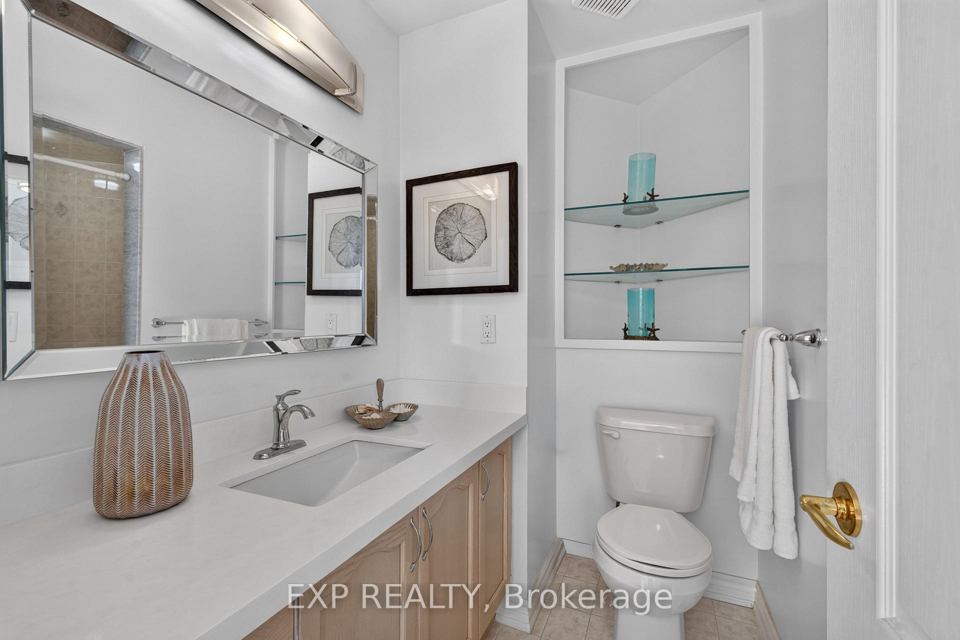 Photo 21 of 735 Foxcroft Boulevard, Newmarket, Stonehaven-Wyndham — HOMEH