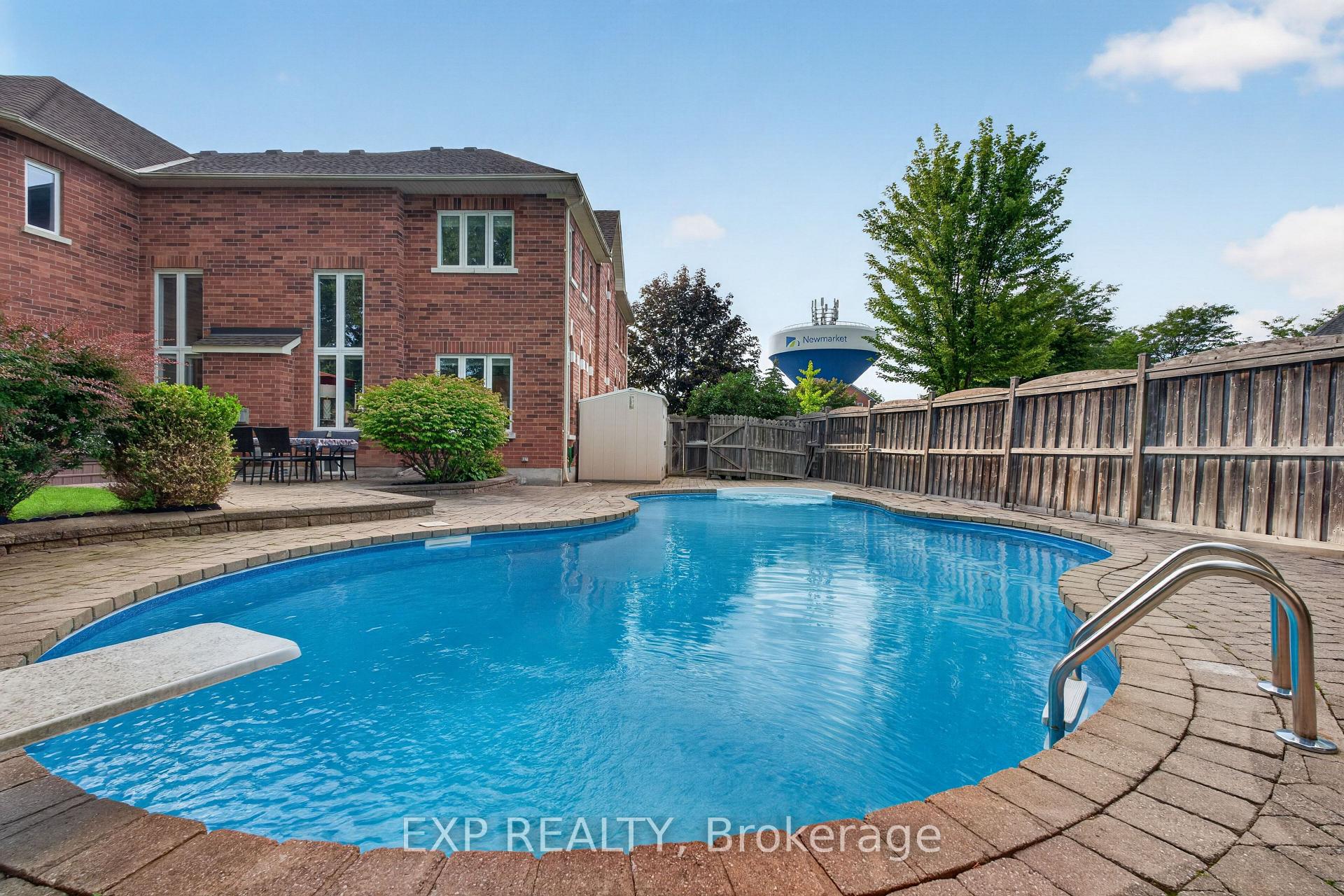 Photo 47 of 735 Foxcroft Boulevard, Newmarket, Stonehaven-Wyndham — HOMEH