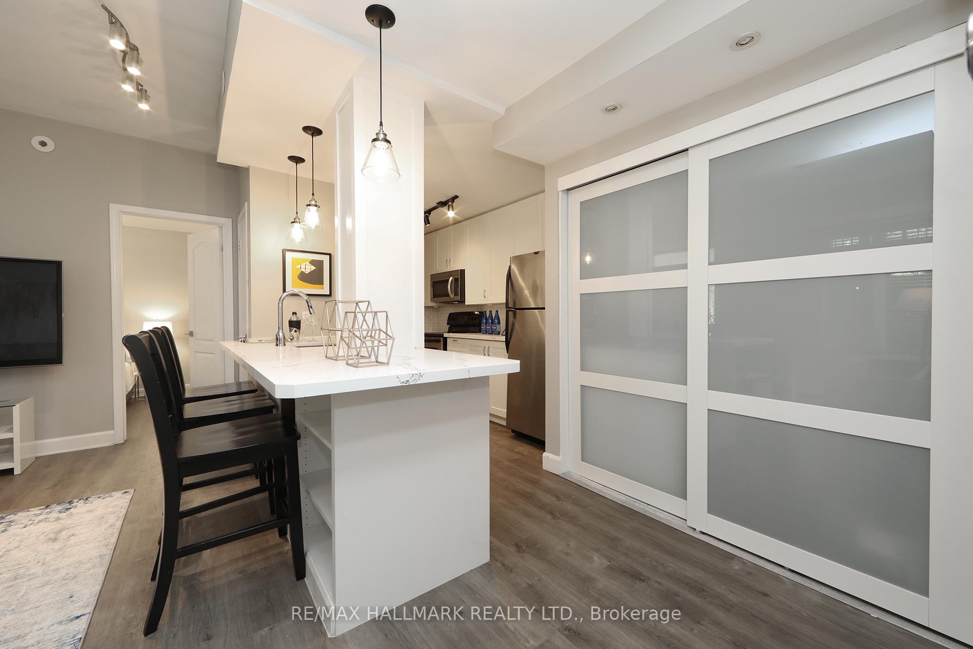 Photo 12 of Unit Th 10, 78 Carr Street, Toronto, Kensington-Chinatown — HOMEH