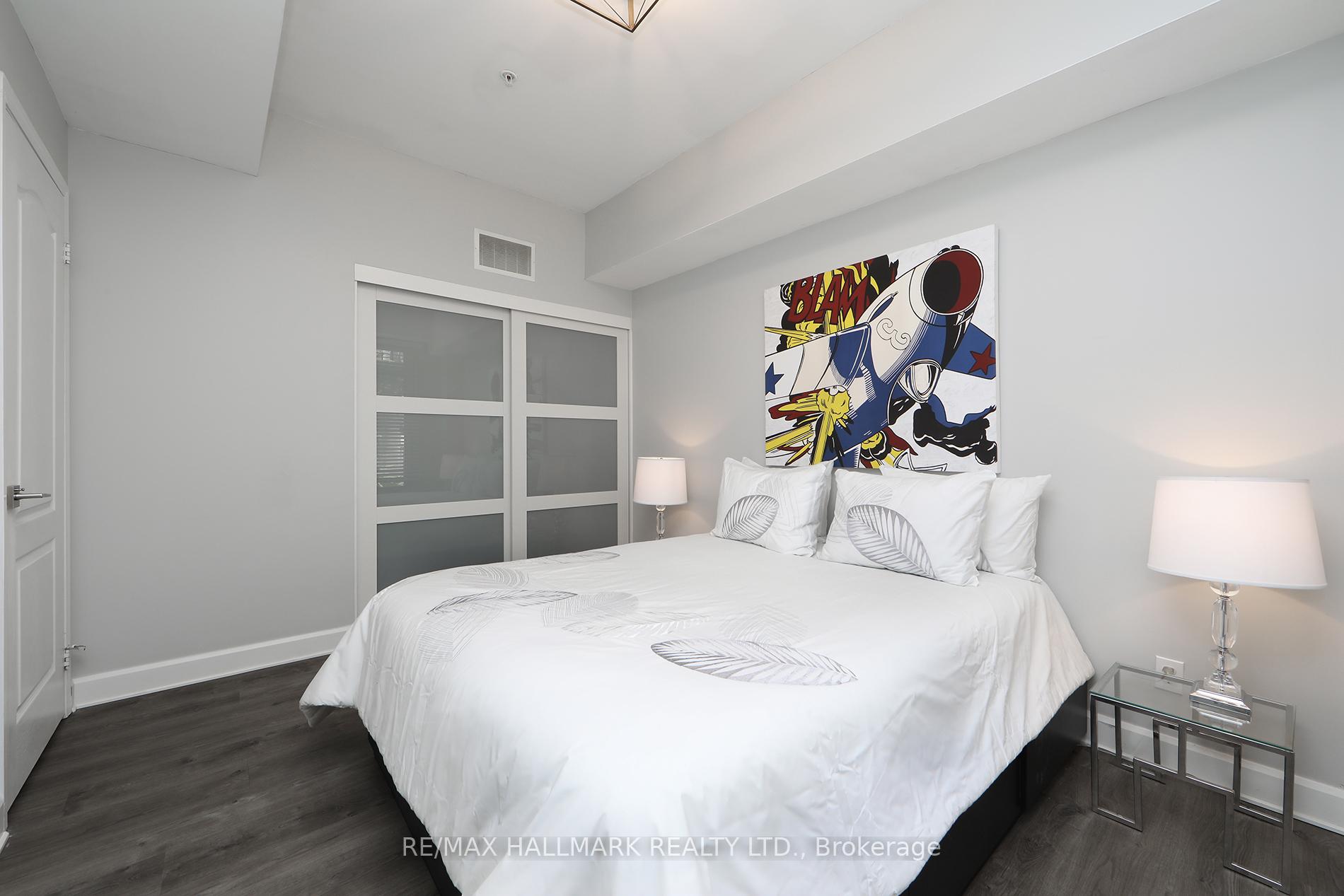 Photo 19 of Unit Th 10, 78 Carr Street, Toronto, Kensington-Chinatown — HOMEH