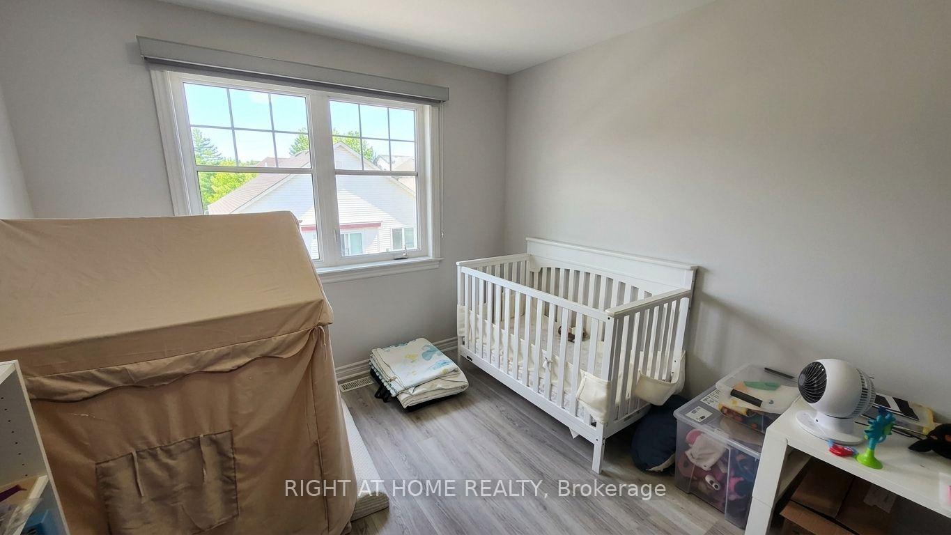 Photo 11 of 323 Alasken Drive, Ottawa, Blossom Park/Kemp Park/Findlay Creek — HOMEH
