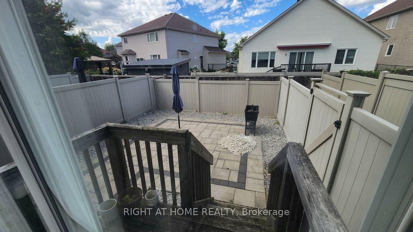 Photo 17 of 323 Alasken Drive, Ottawa, Blossom Park/Kemp Park/Findlay Creek — HOMEH