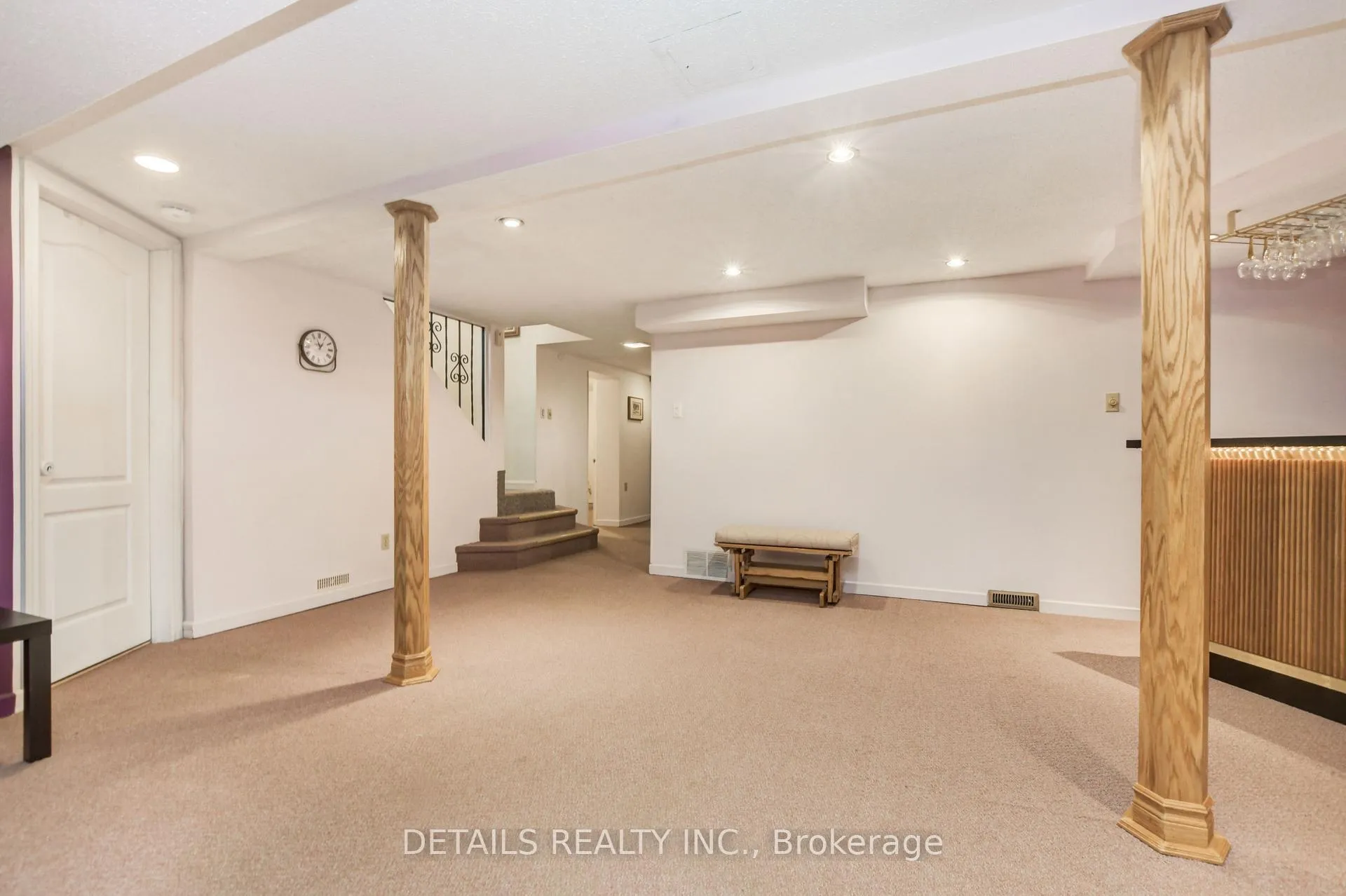 Photo 34 of 4388 Whittaker Crescent, Ottawa, Pineview — HOMEH