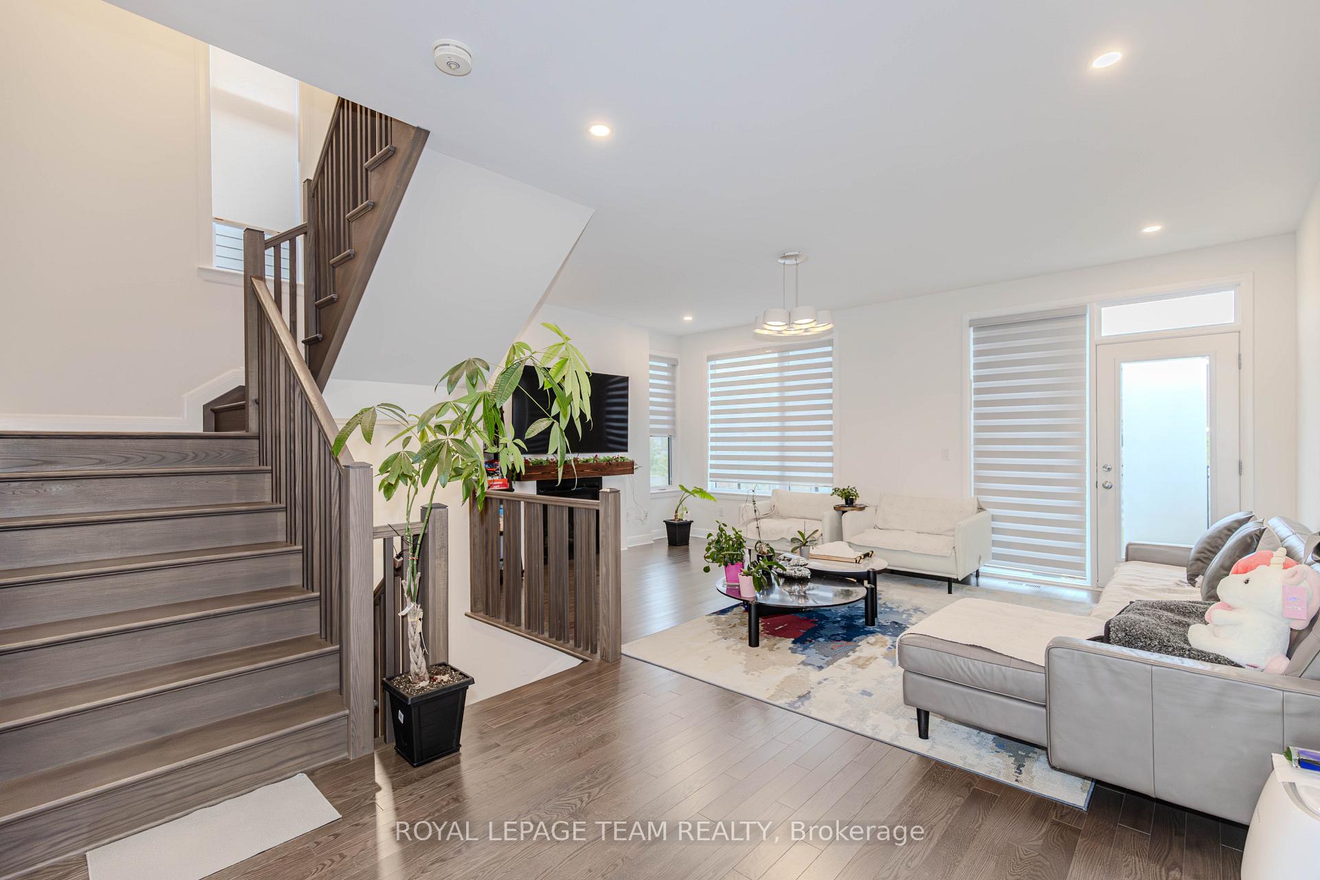 Photo 10 of 1407 Hemlock Road, Ottawa, CFB Rockcliffe and Area — HOMEH