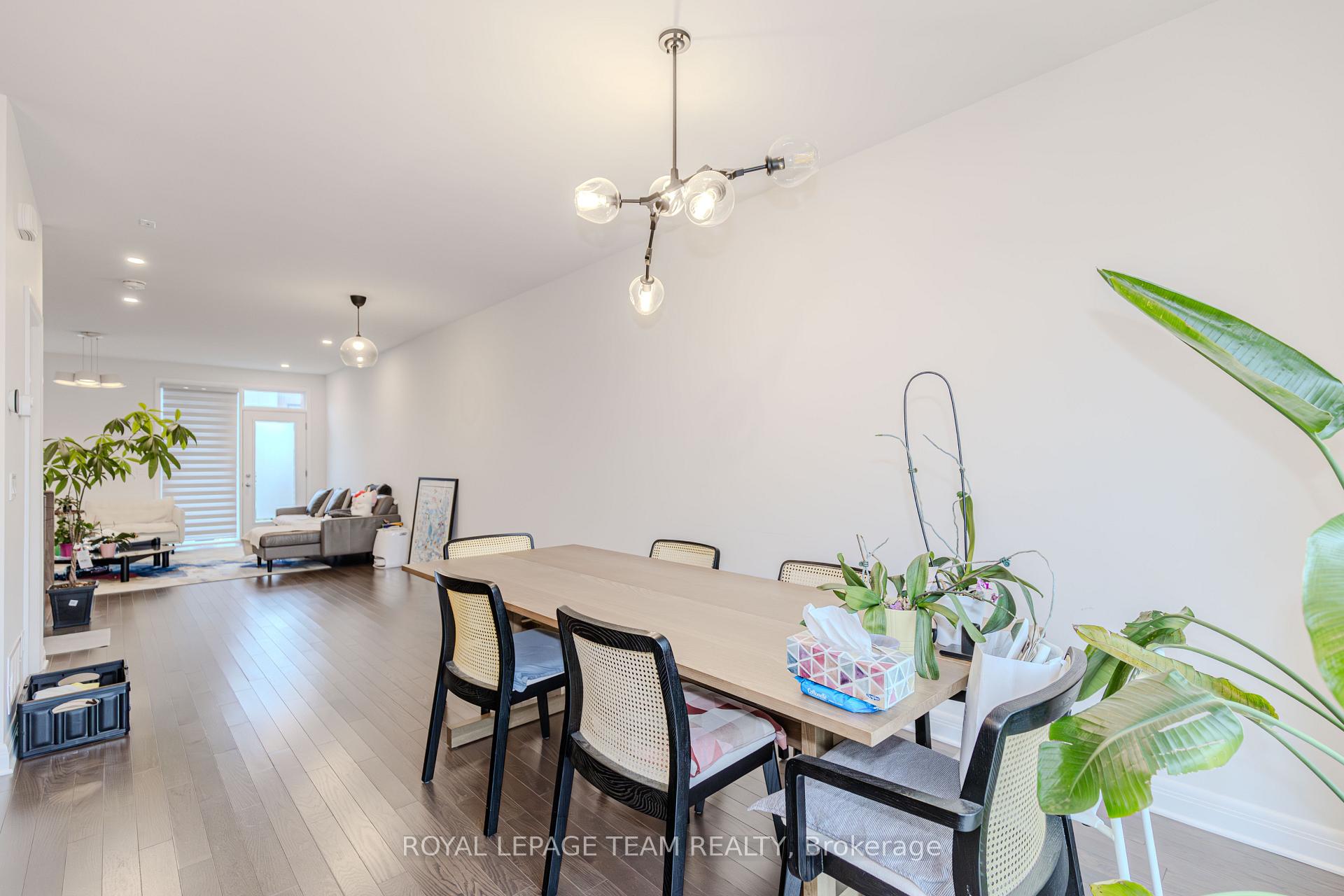 Photo 20 of 1407 Hemlock Road, Ottawa, CFB Rockcliffe and Area — HOMEH