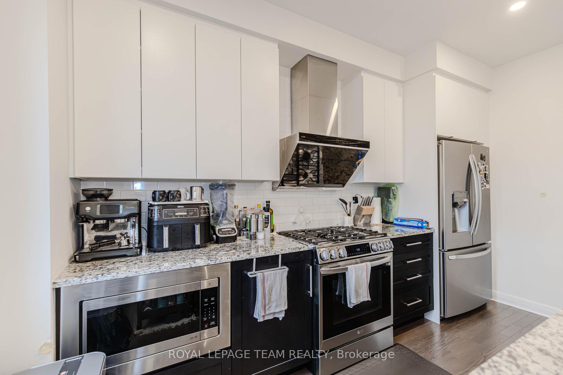 Photo 24 of 1407 Hemlock Road, Ottawa, CFB Rockcliffe and Area — HOMEH