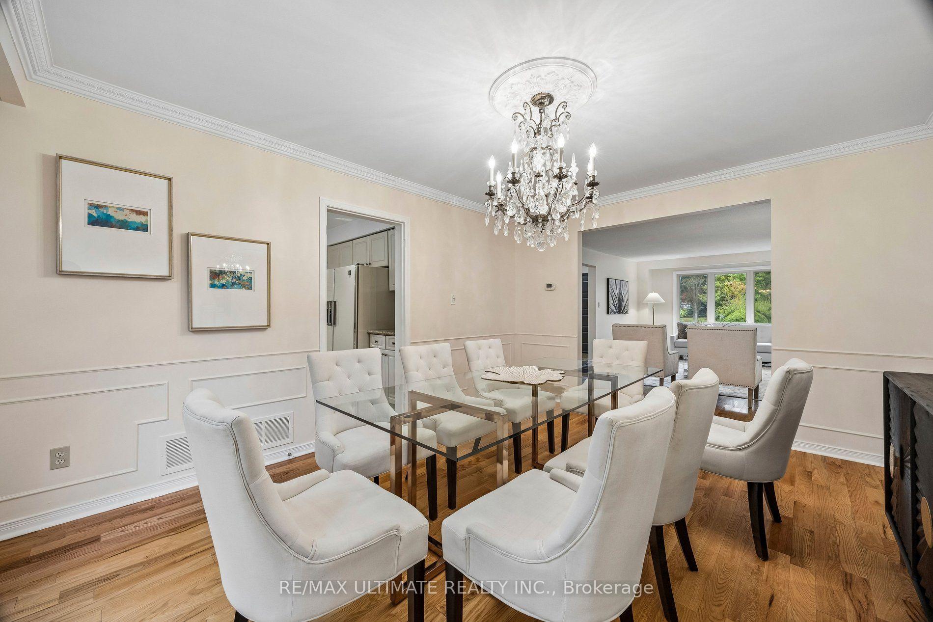 Photo 6 of 32 Saddletree Drive, North York, Bayview Woods-Steeles — HOMEH