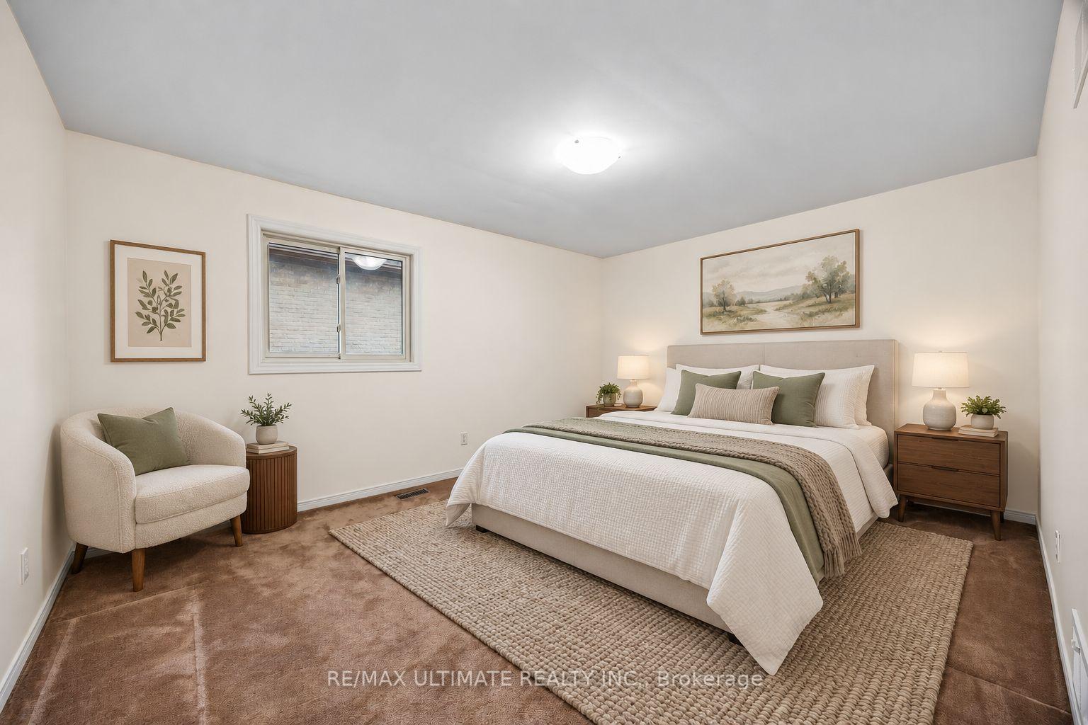 Photo 16 of 32 Saddletree Drive, North York, Bayview Woods-Steeles — HOMEH
