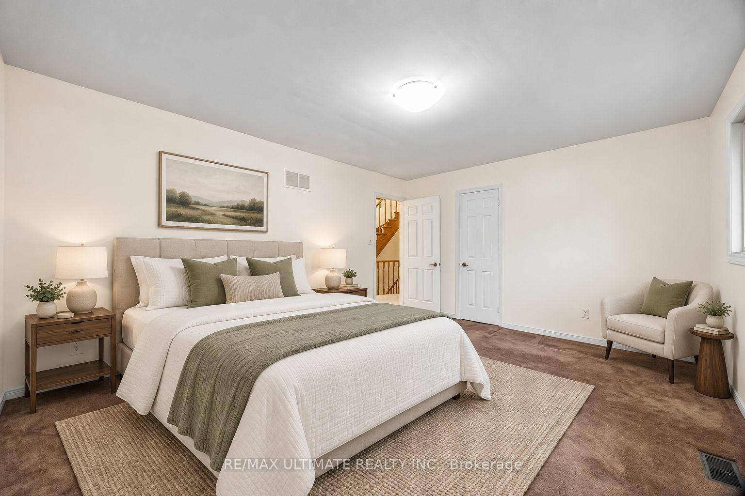 Photo 17 of 32 Saddletree Drive, North York, Bayview Woods-Steeles — HOMEH