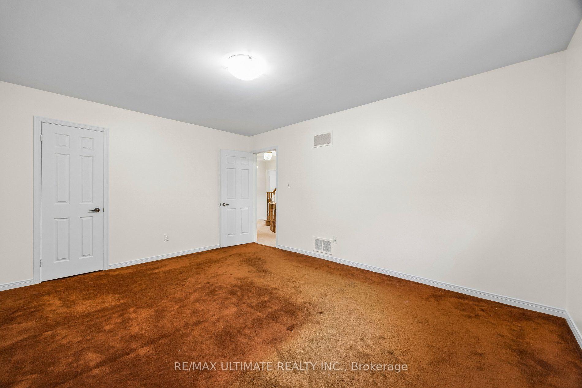 Photo 23 of 32 Saddletree Drive, North York, Bayview Woods-Steeles — HOMEH