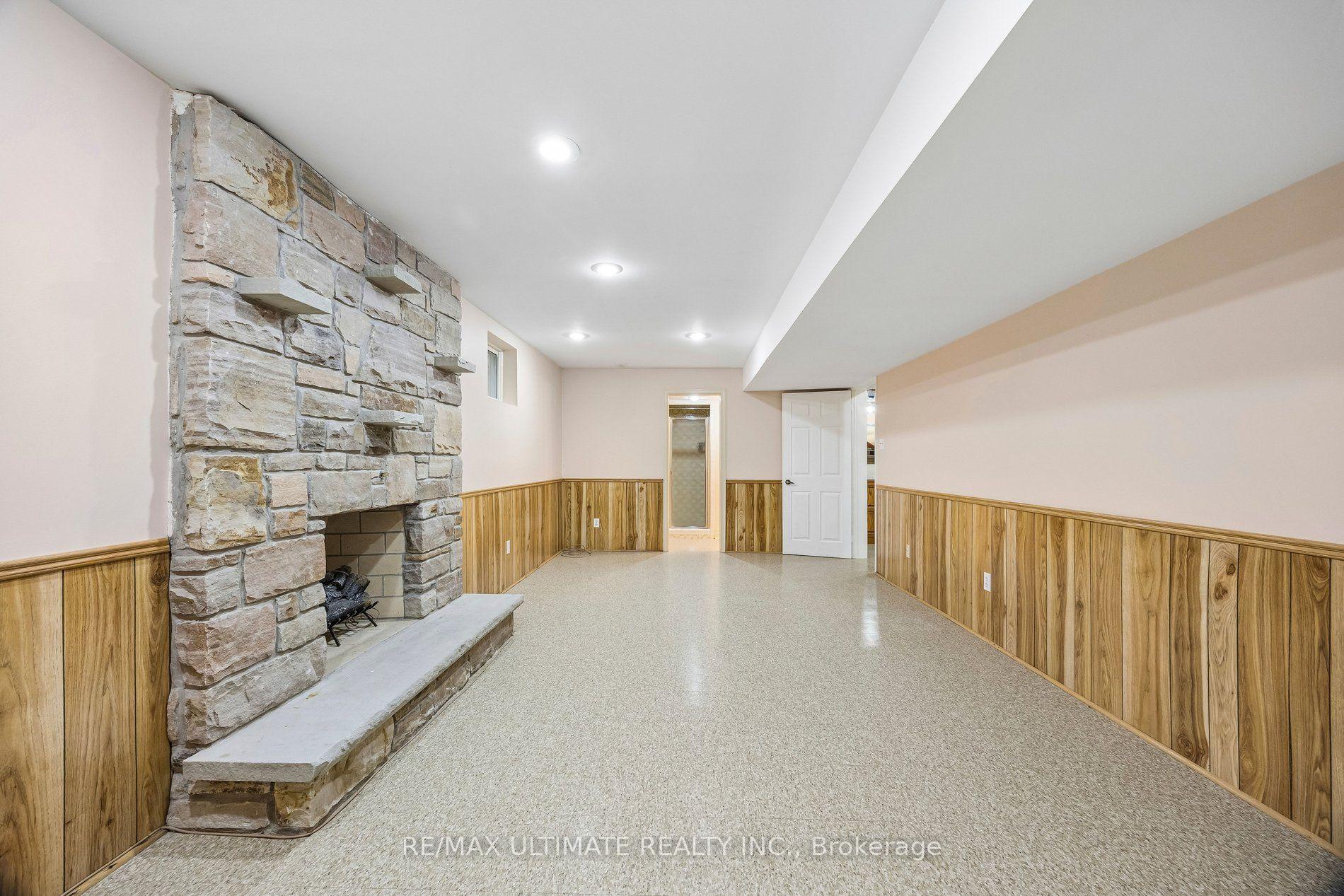 Photo 36 of 32 Saddletree Drive, North York, Bayview Woods-Steeles — HOMEH