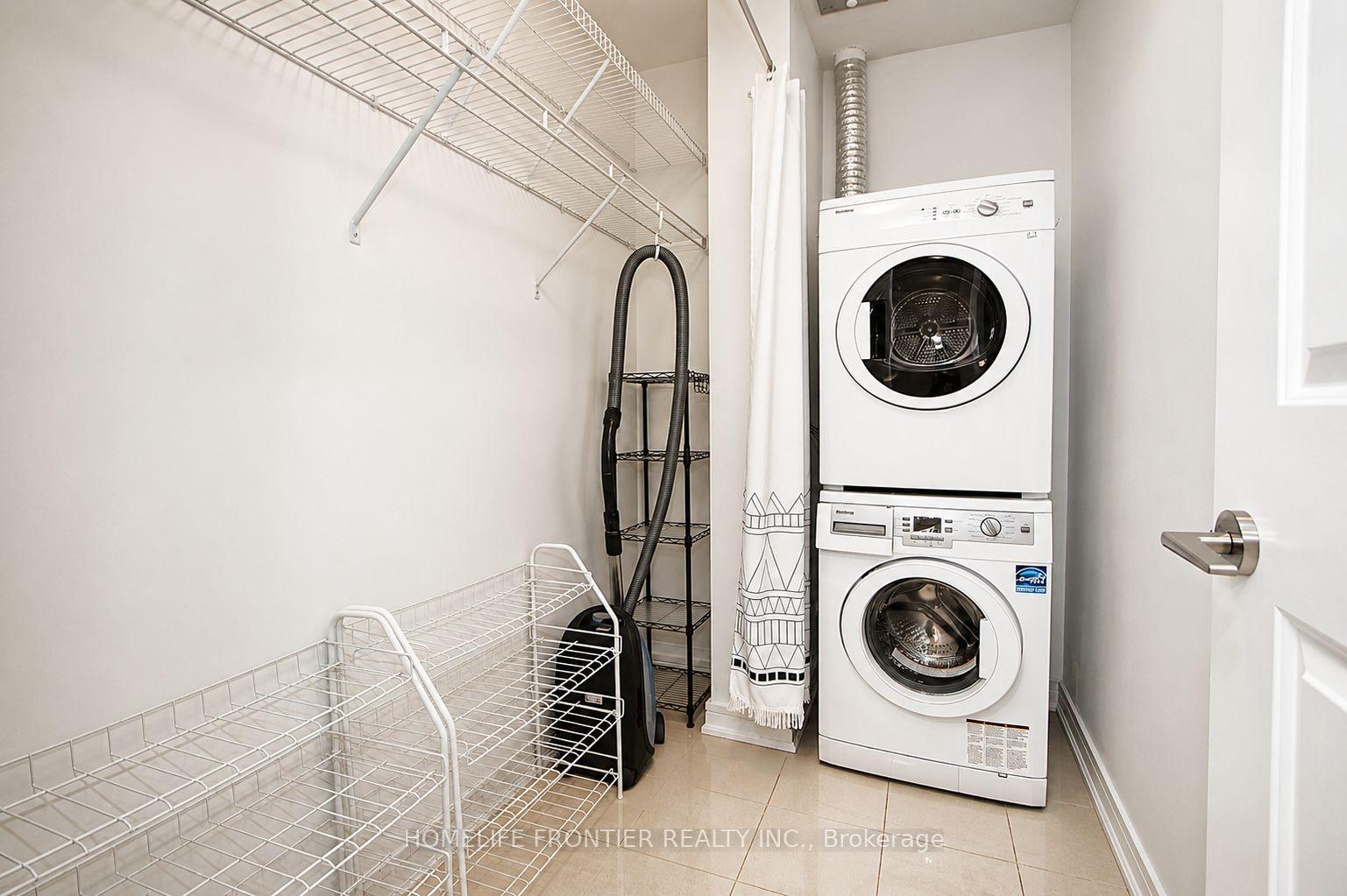 Photo 11 of Unit 218, 9191 Yonge Street, Richmond Hill, Langstaff — HOMEH