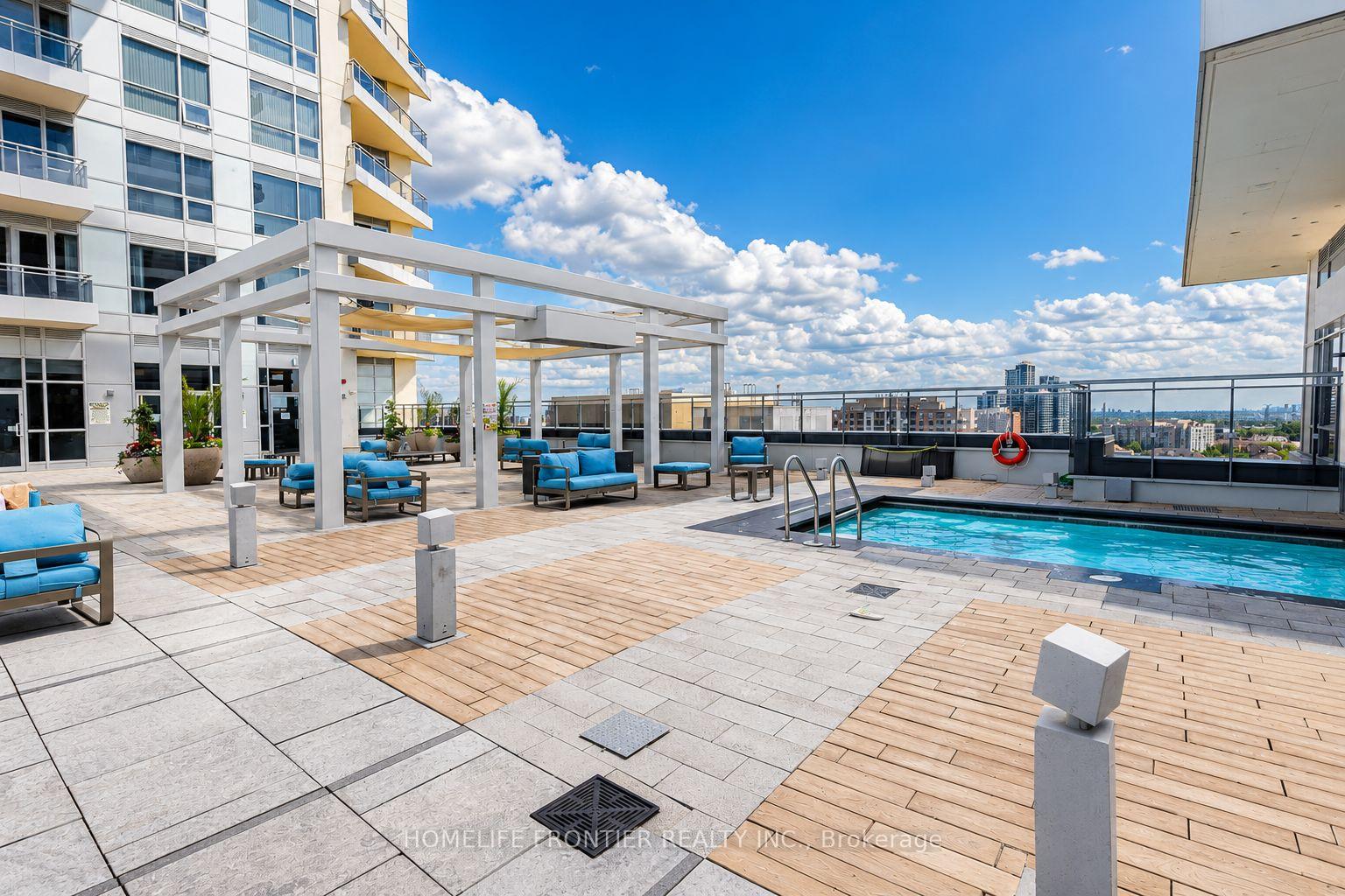Photo 18 of Unit 218, 9191 Yonge Street, Richmond Hill, Langstaff — HOMEH
