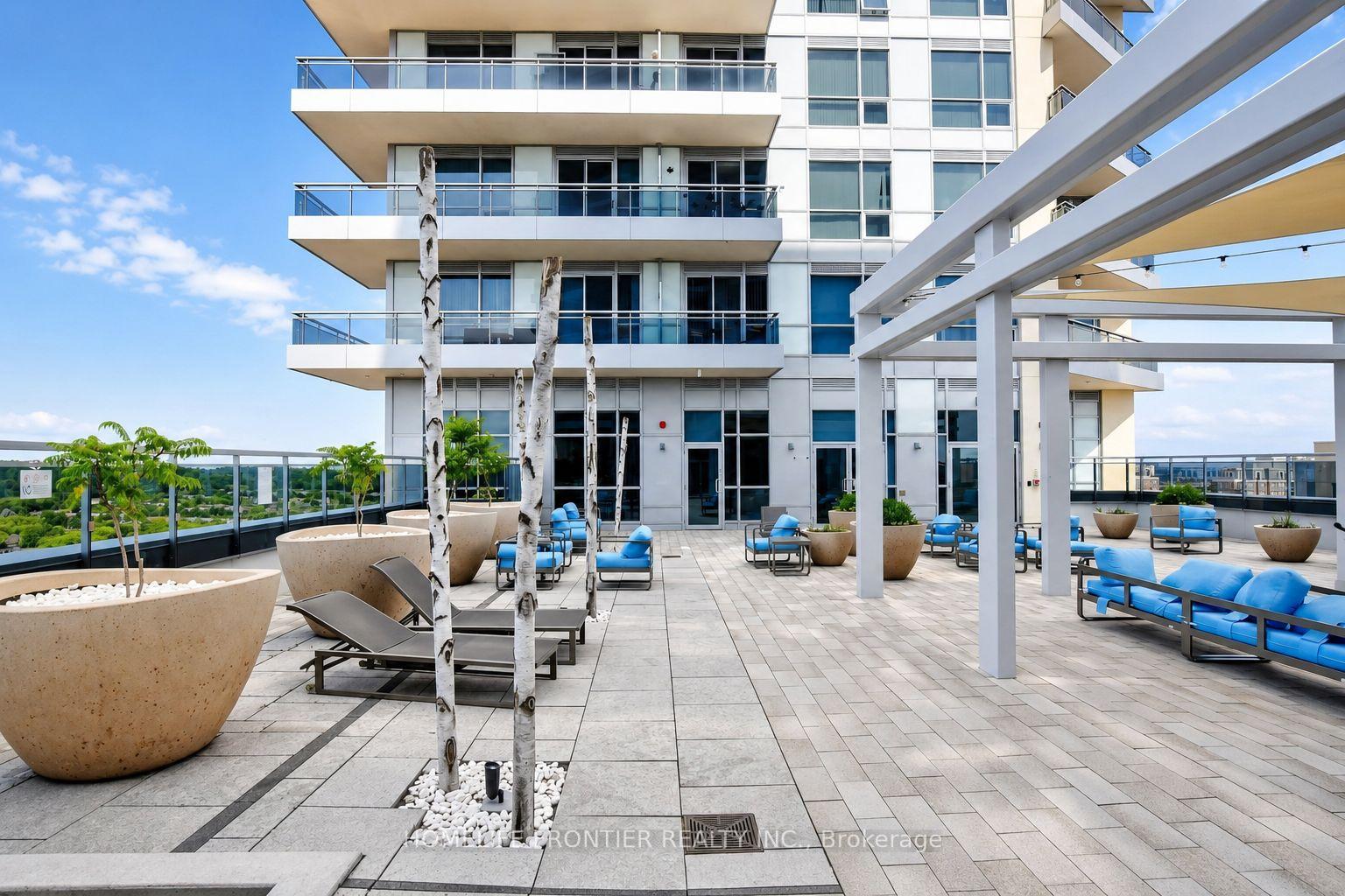Photo 19 of Unit 218, 9191 Yonge Street, Richmond Hill, Langstaff — HOMEH