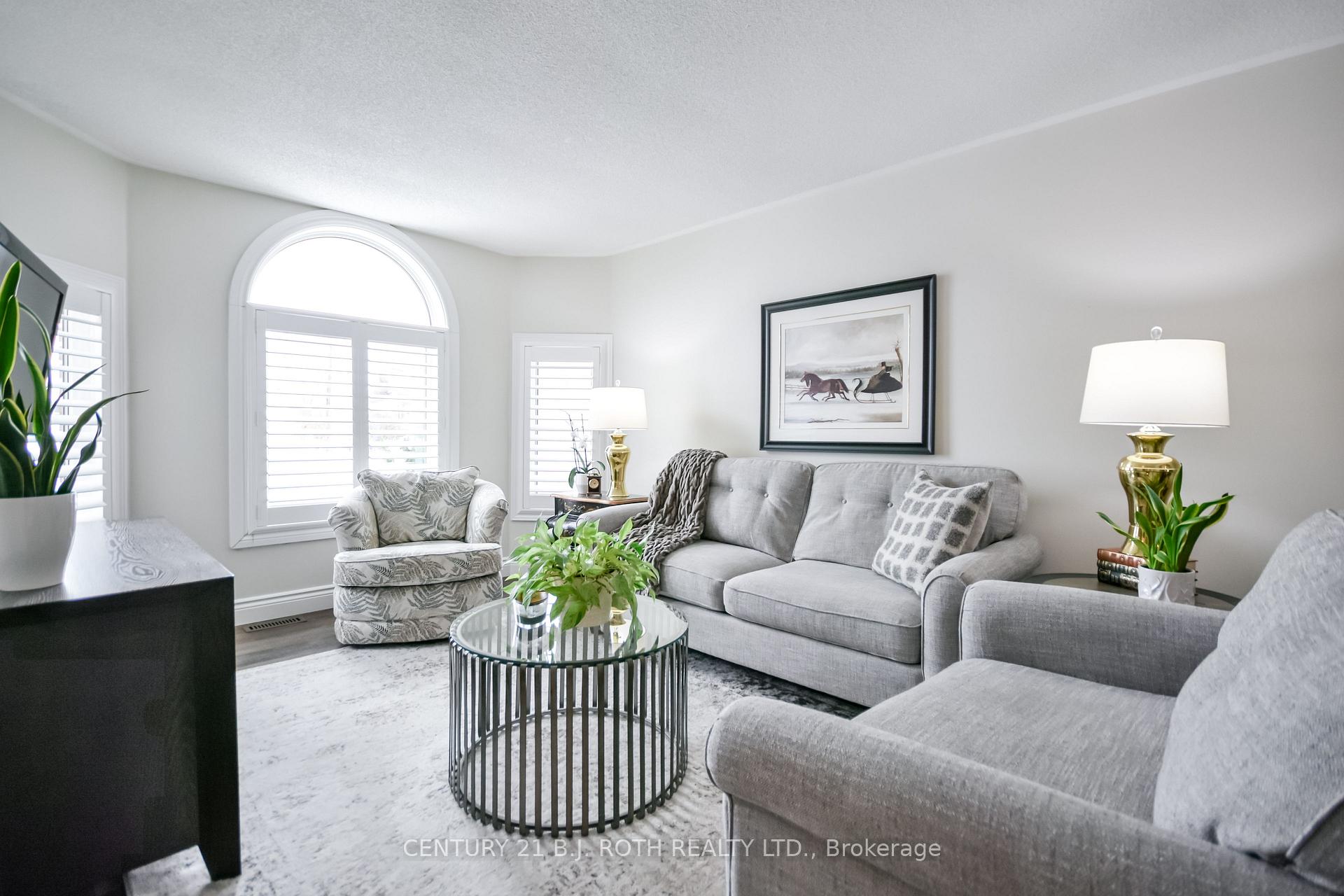 Photo 13 of 91 Benson Drive, Barrie, Sandy Hollow — HOMEH