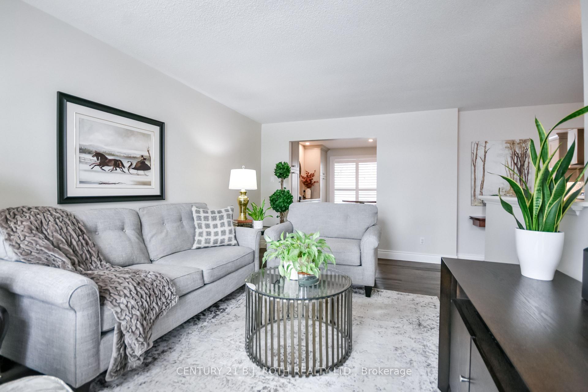 Photo 14 of 91 Benson Drive, Barrie, Sandy Hollow — HOMEH
