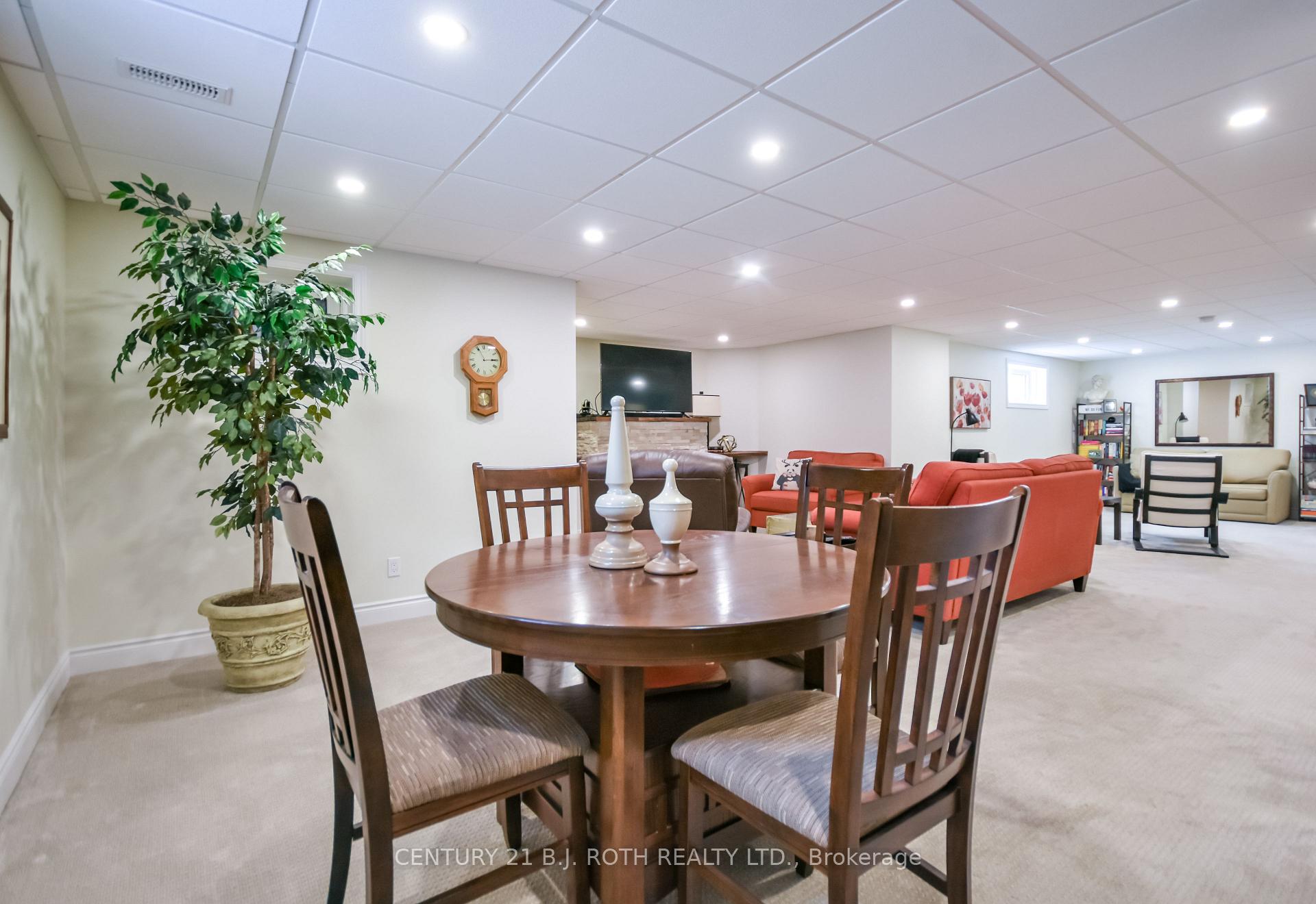 Photo 24 of 91 Benson Drive, Barrie, Sandy Hollow — HOMEH