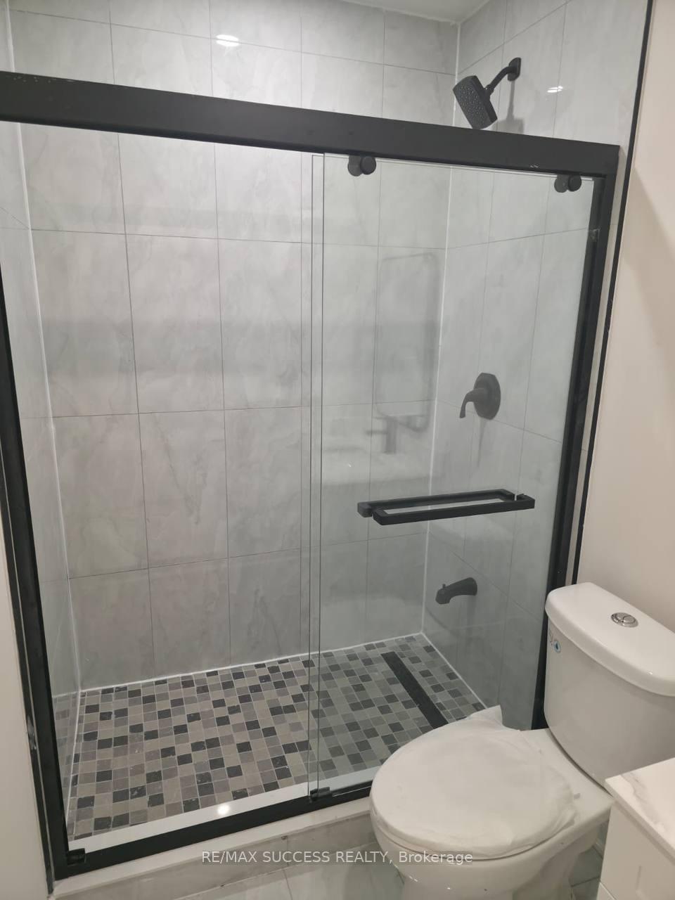 Photo 8 of Unit LOWER, 1407 Hearns Place, Milton, Bowes — HOMEH