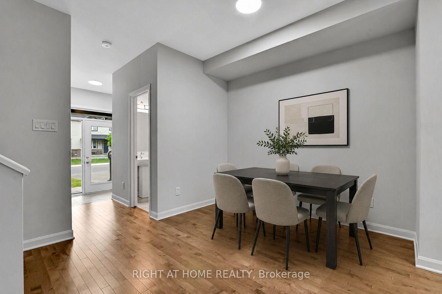 Photo 13 of 306 Guppy Grove, Ottawa, Avalon West — HOMEH