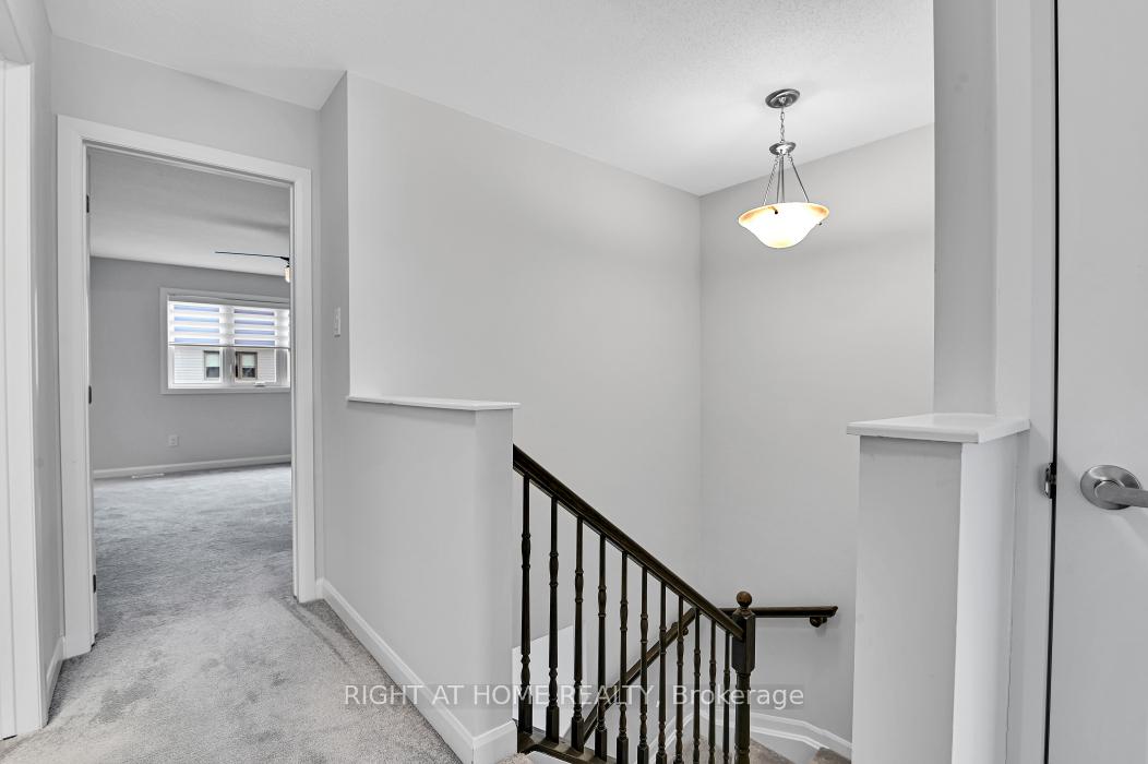Photo 16 of 306 Guppy Grove, Ottawa, Avalon West — HOMEH