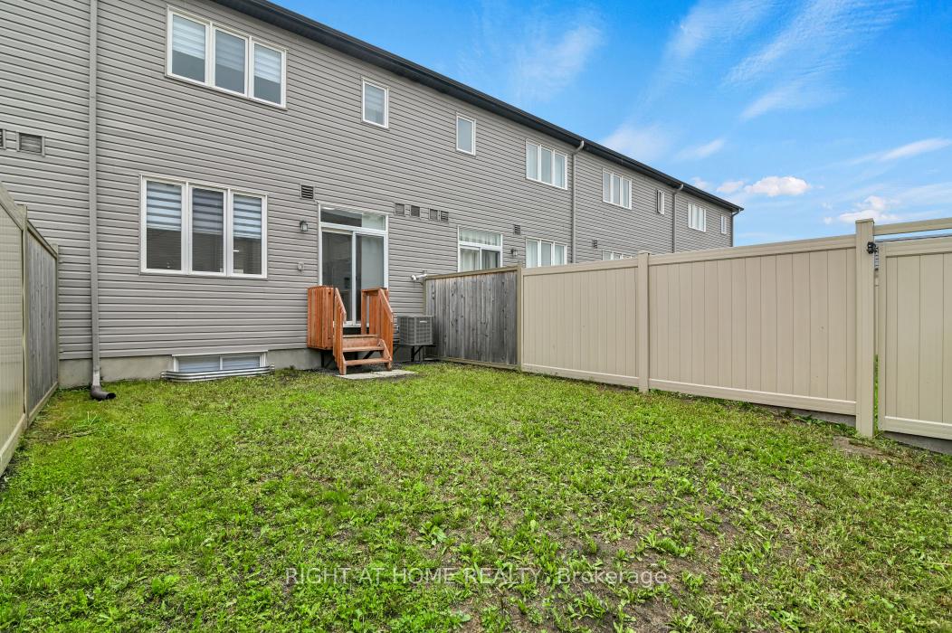 Photo 28 of 306 Guppy Grove, Ottawa, Avalon West — HOMEH