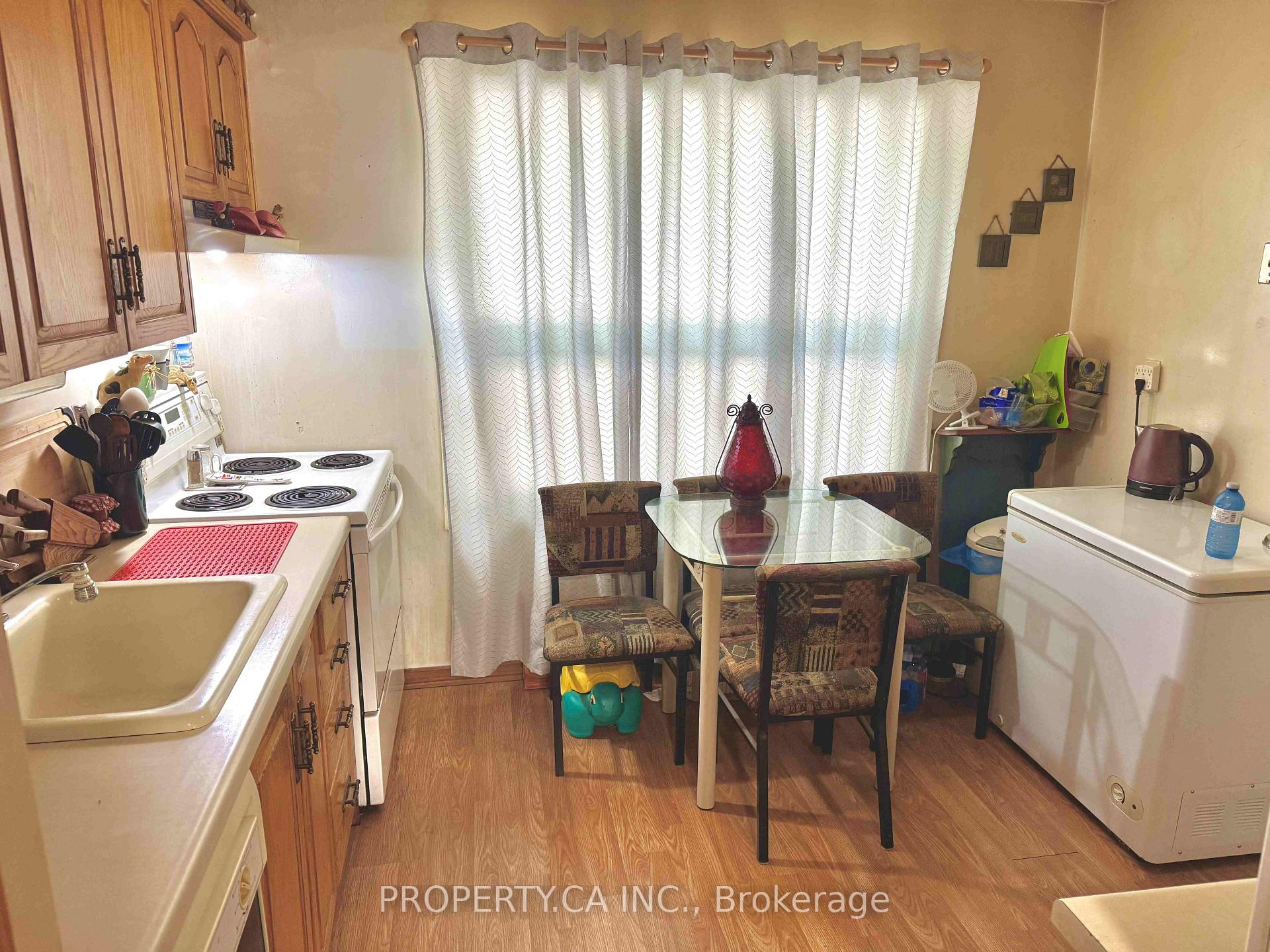 Photo 6 of 296 Wilson Drive, Milton, Dorset Park — HOMEH