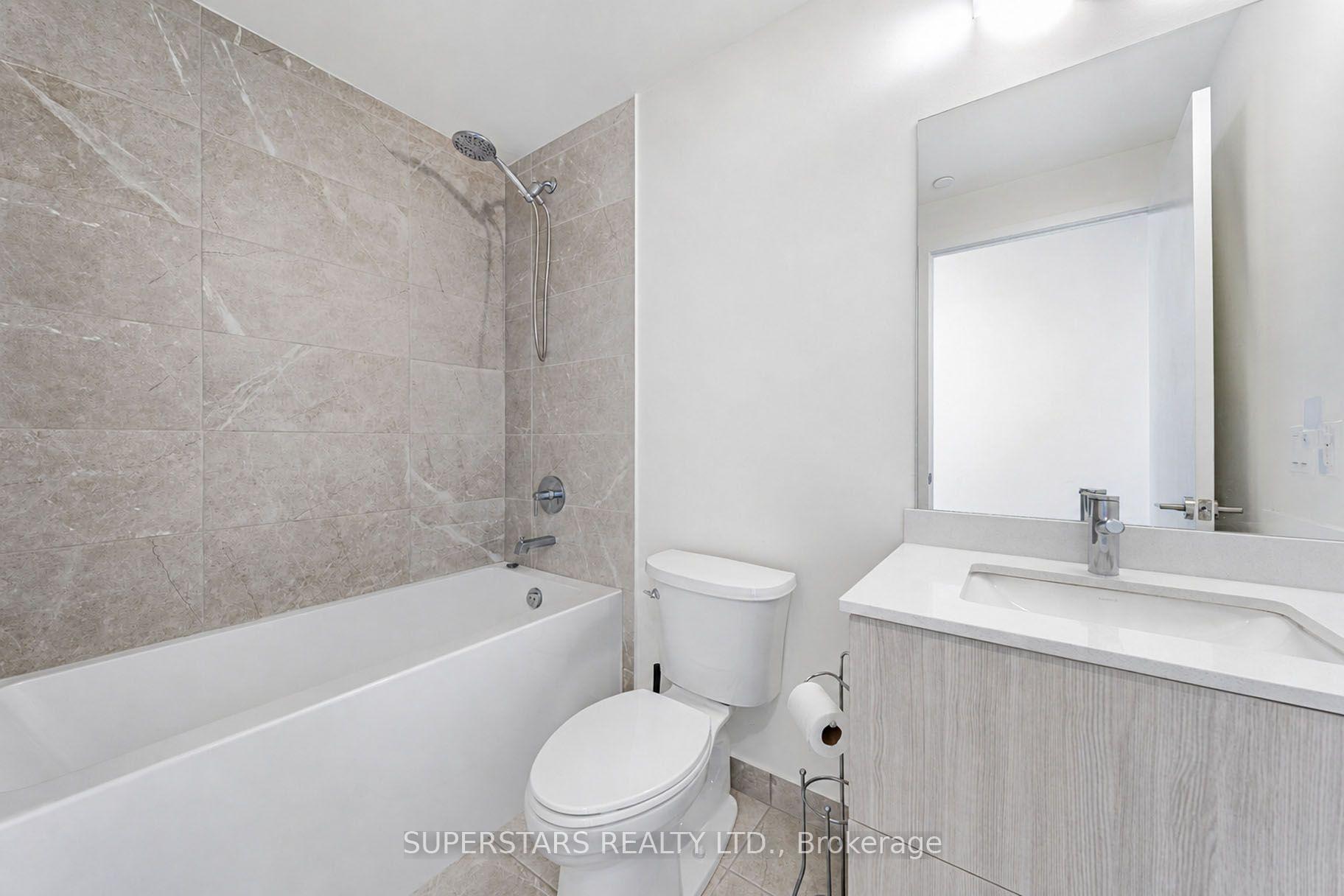 Photo 13 of Unit 906, 6 David Eyer Road, Richmond Hill, Rural Richmond Hill — HOMEH